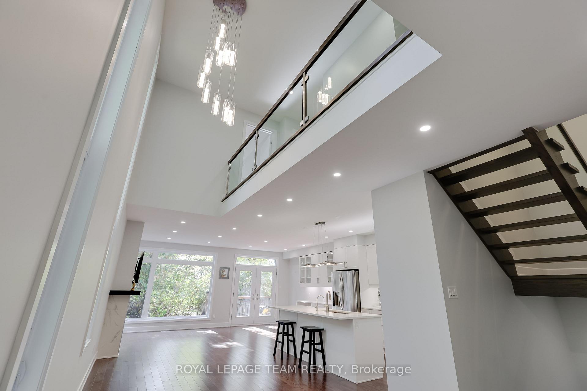 Photo 19 of 38 Sunnymede Avenue, Ottawa, Ottawa West/Tunneys Pasture — HOMEH