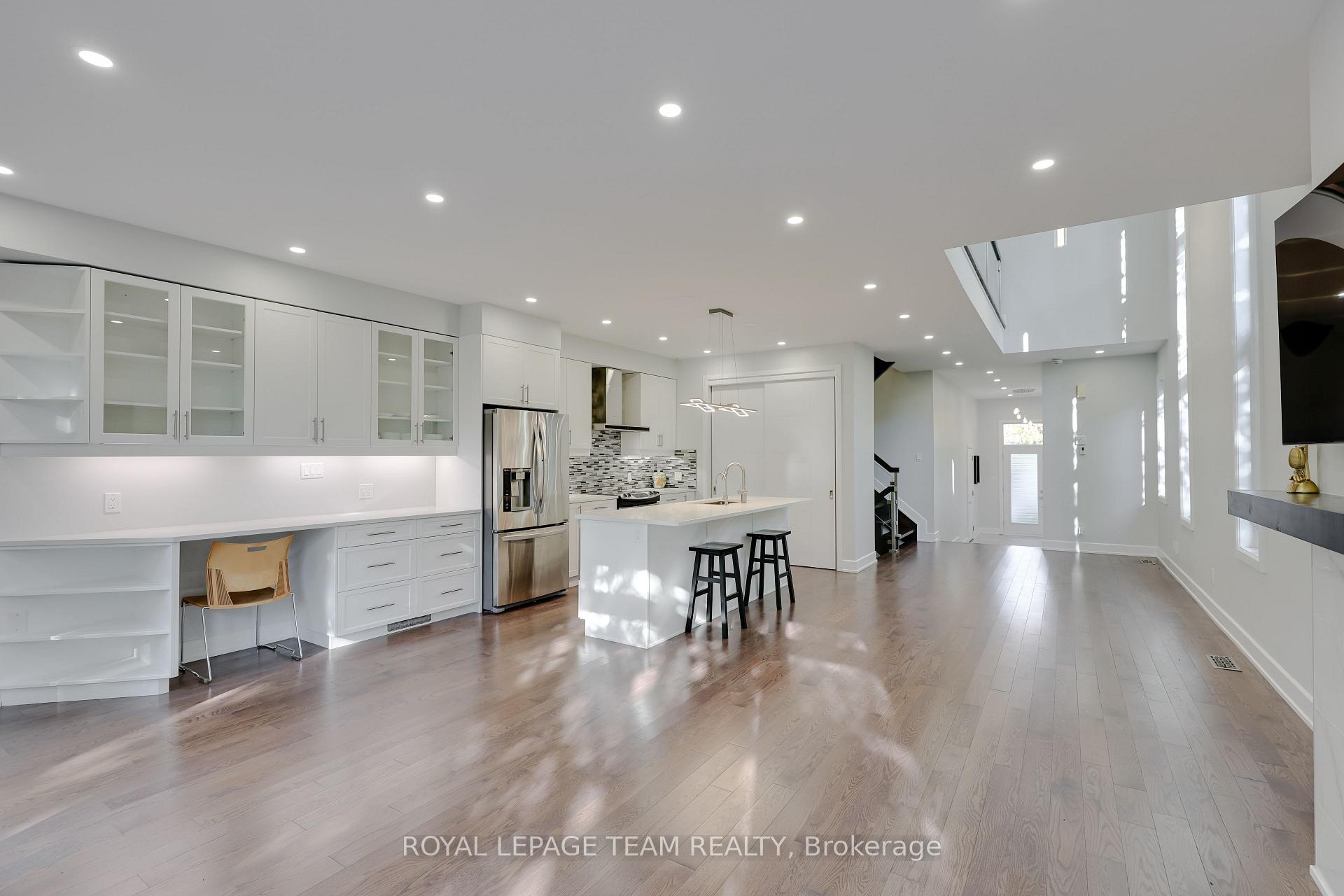 Photo 23 of 38 Sunnymede Avenue, Ottawa, Ottawa West/Tunneys Pasture — HOMEH