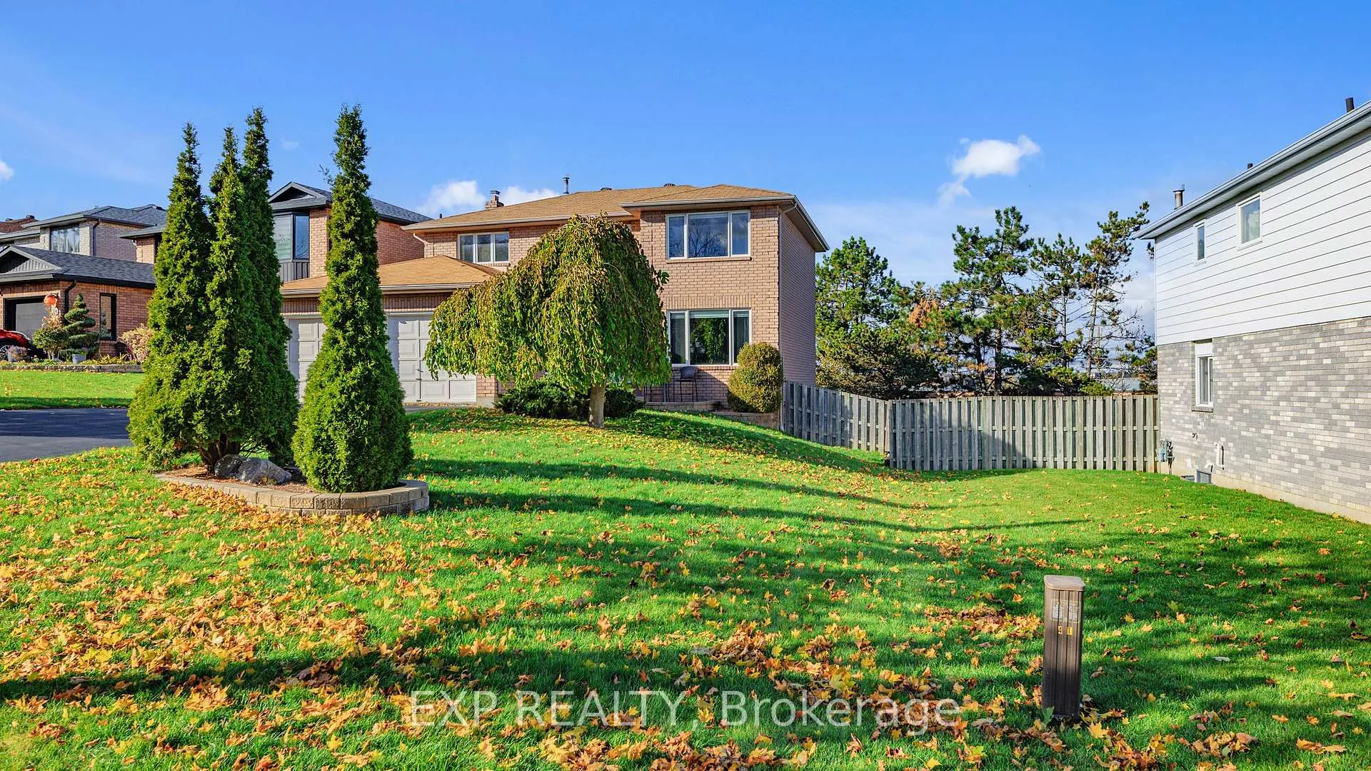 Photo 3 of 4 Trillium Crescent, Barrie, Allandale Heights — HOMEH