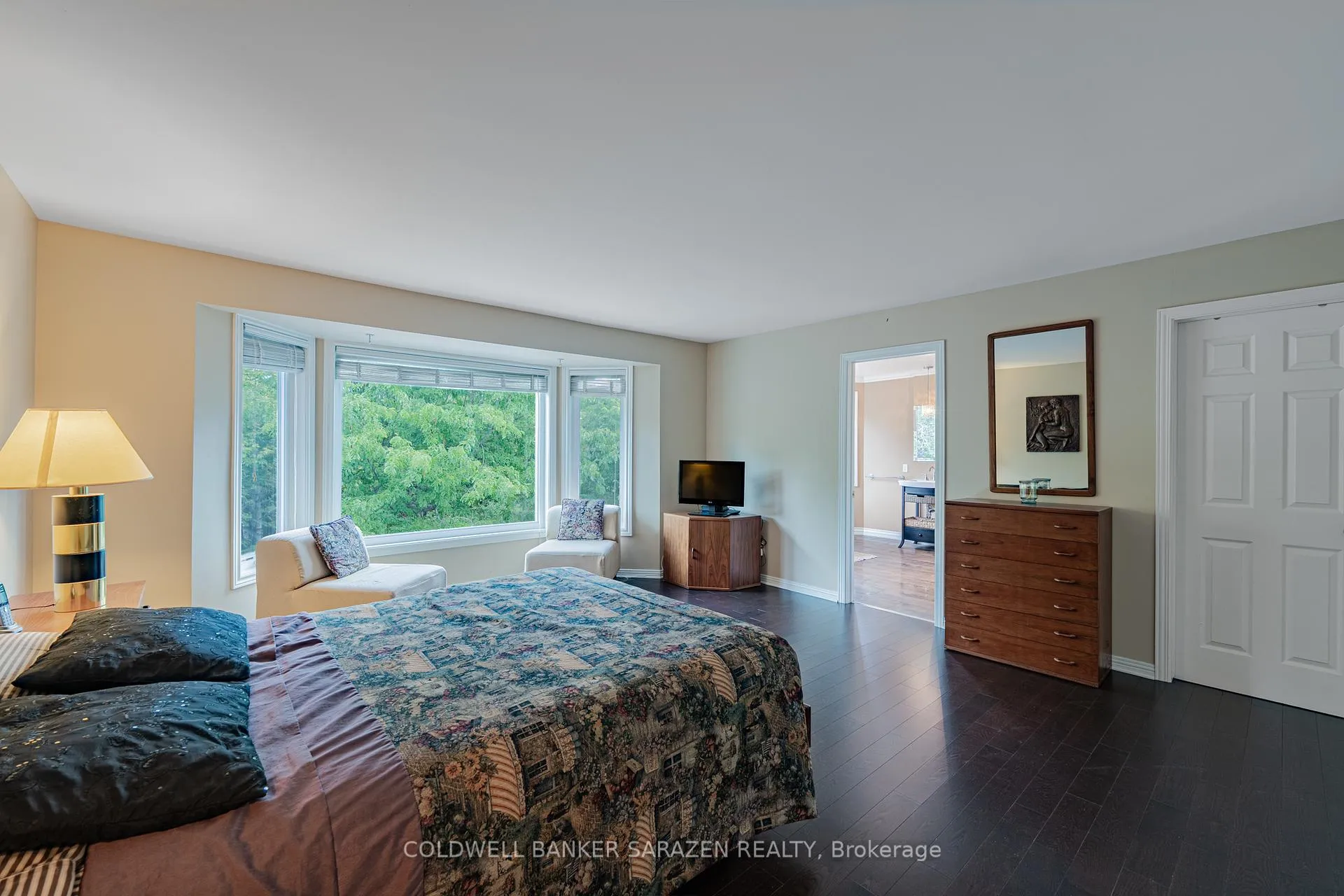 Photo 302 of 2 Midinah Gate, Ottawa, Cedar Hill/Orchard Estates — HOMEH