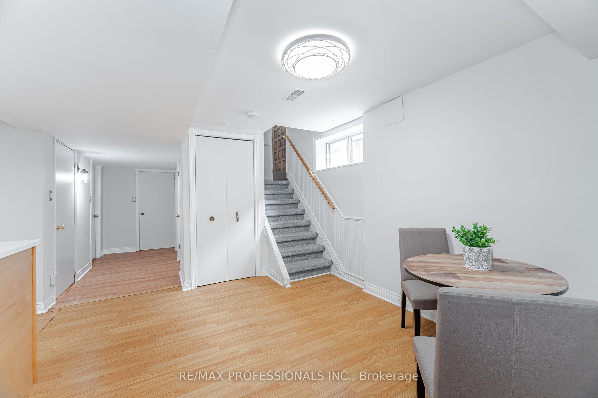 Photo 24 of 4 Lethbridge Avenue, Etobicoke, Kingsview Village-The Westway — HOMEH
