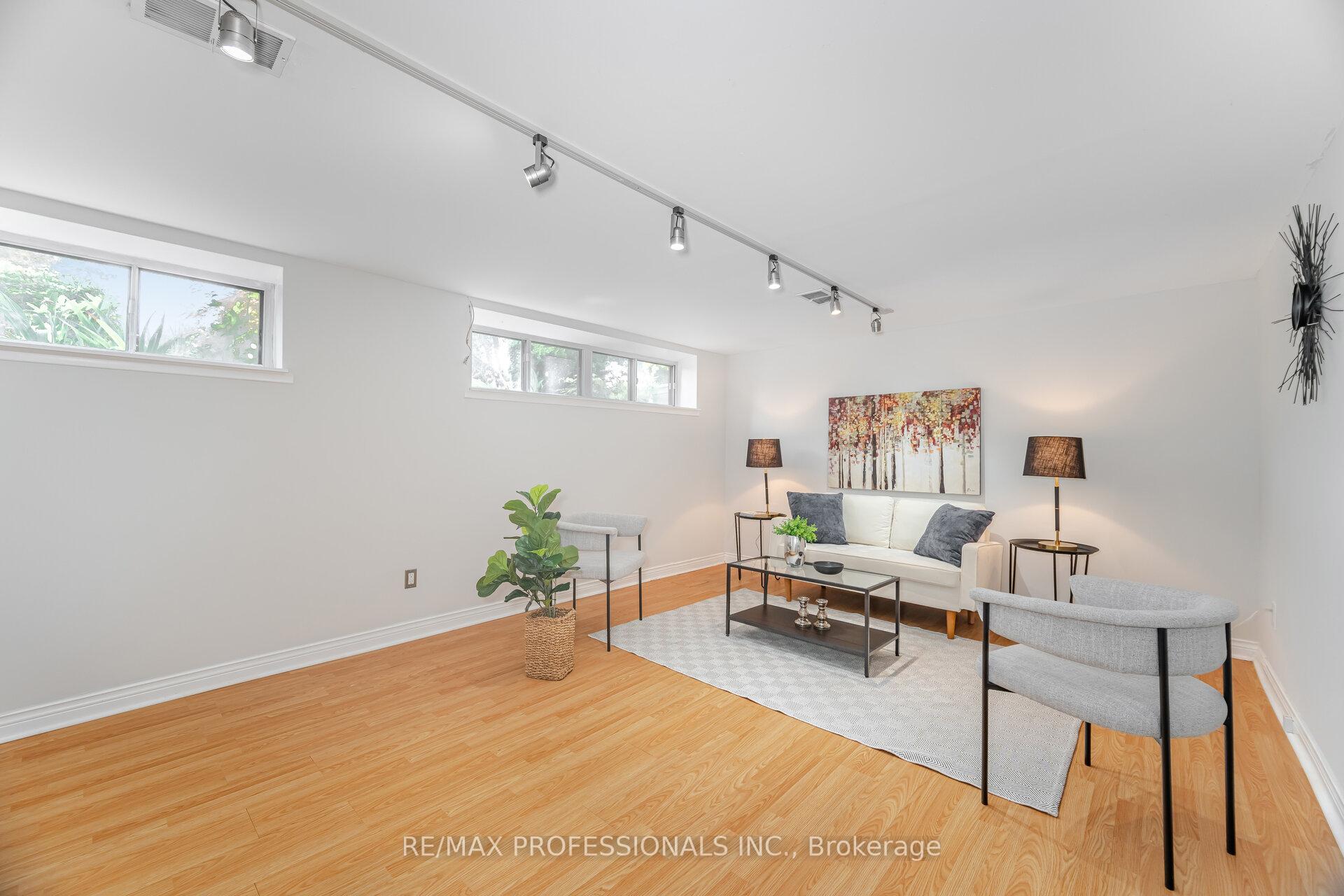 Photo 28 of 4 Lethbridge Avenue, Etobicoke, Kingsview Village-The Westway — HOMEH