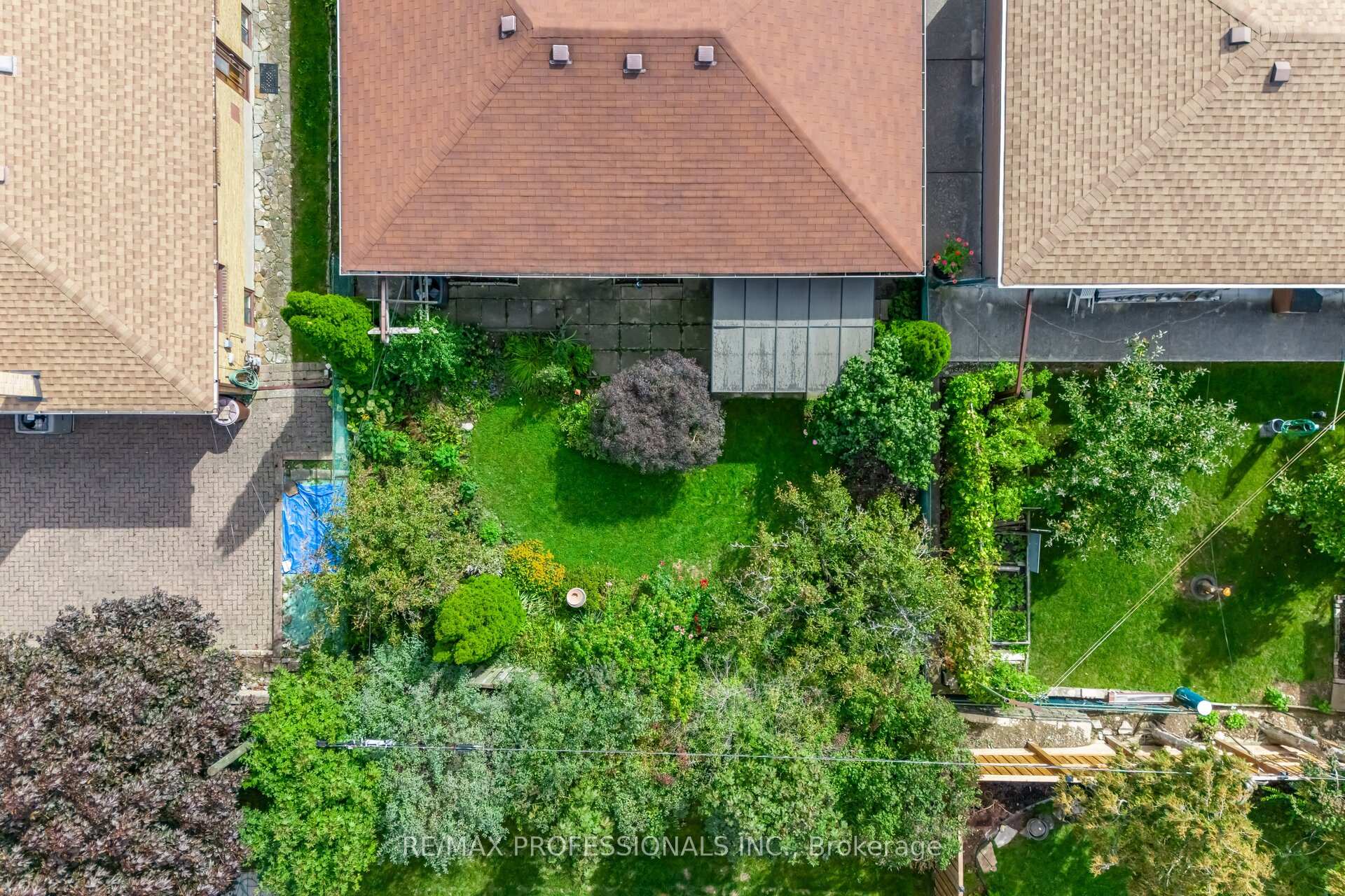Photo 38 of 4 Lethbridge Avenue, Etobicoke, Kingsview Village-The Westway — HOMEH