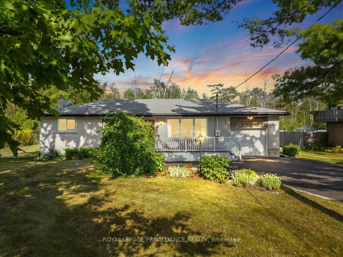 Photo 2 of 89 Point Anne Road, Belleville, Belleville Ward — HOMEH