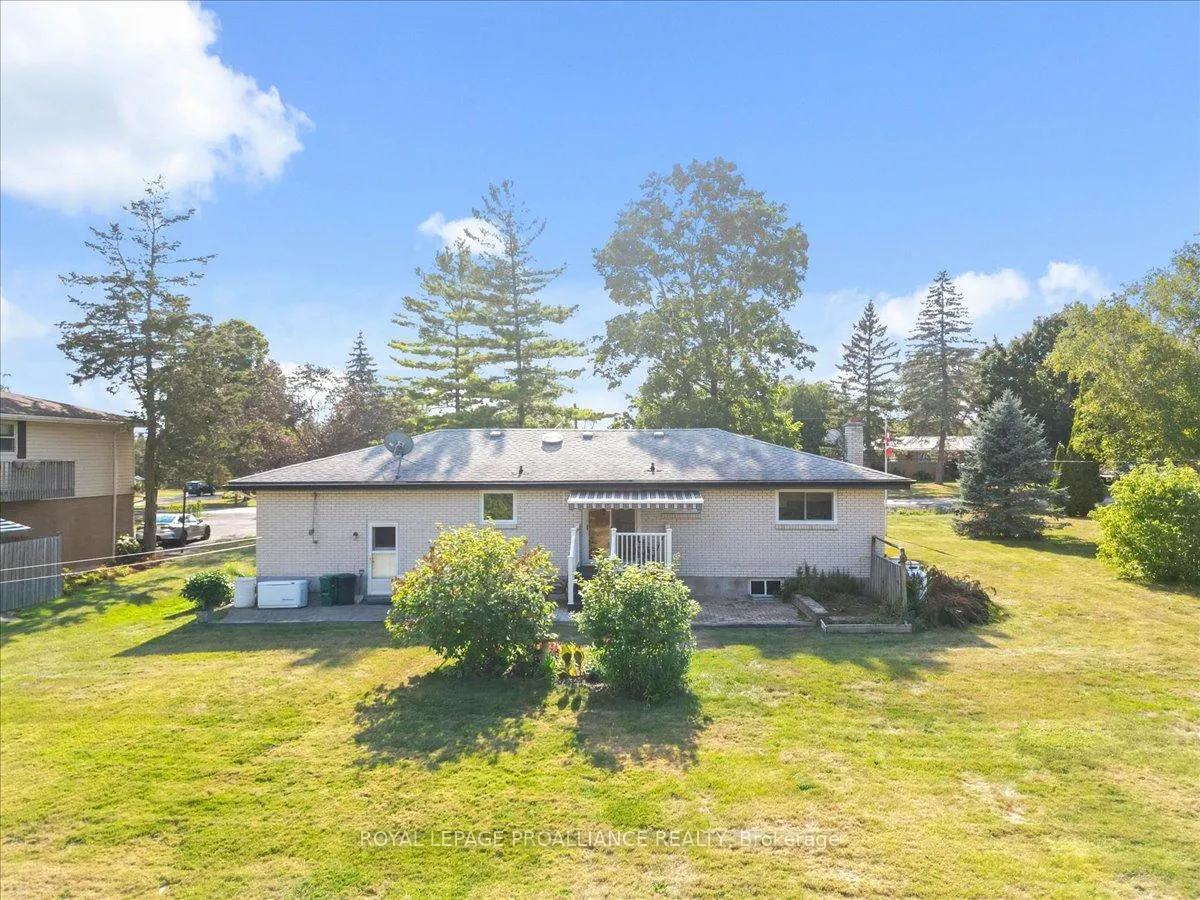 Photo 75 of 89 Point Anne Road, Belleville, Belleville Ward — HOMEH