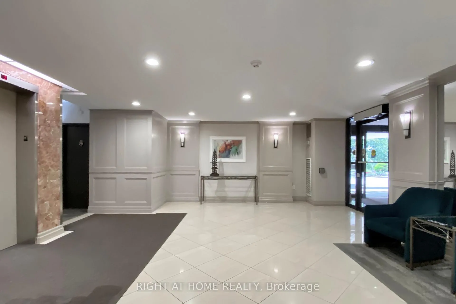 Photo 4 of Unit 1807, 1900 Sheppard Avenue E, North York, Pleasant View — HOMEH