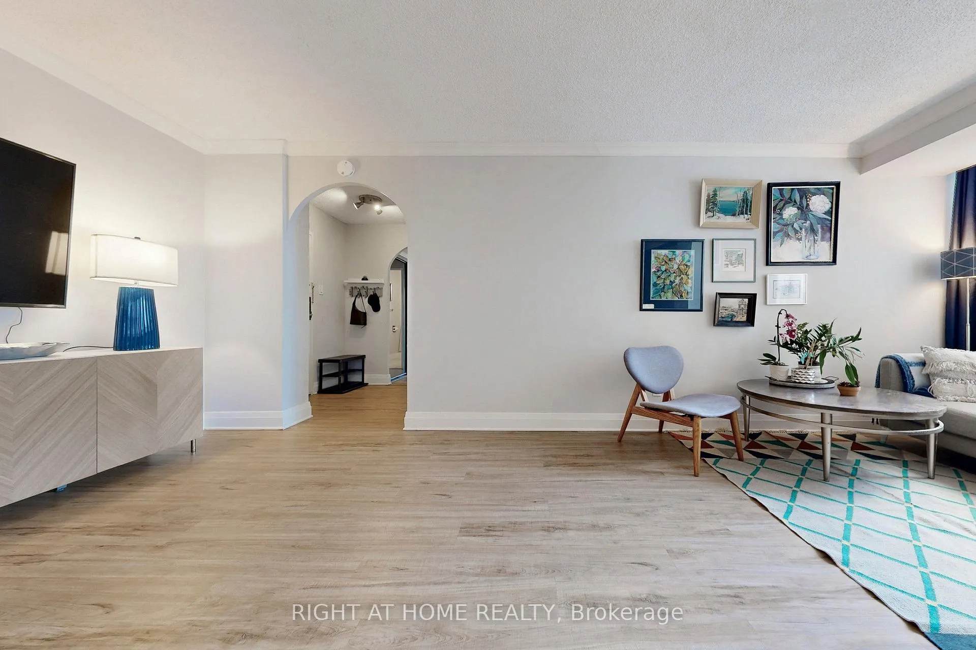 Photo 11 of Unit 1807, 1900 Sheppard Avenue E, North York, Pleasant View — HOMEH