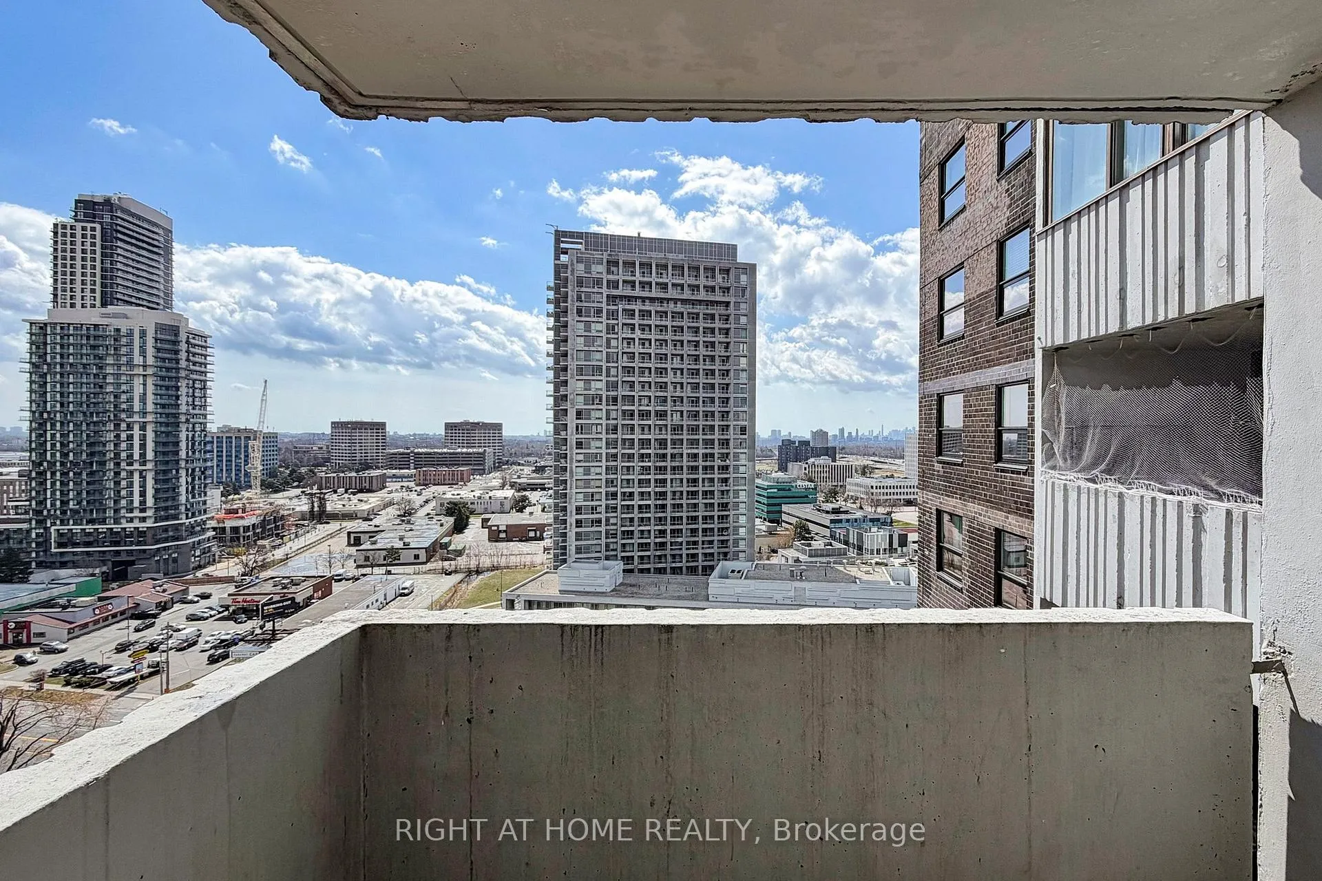 Photo 32 of Unit 1807, 1900 Sheppard Avenue E, North York, Pleasant View — HOMEH