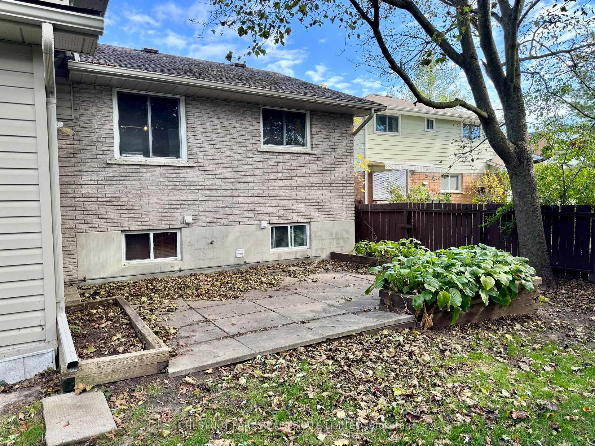 Photo 37 of 18 Hope Crescent, Belleville, Belleville Ward — HOMEH