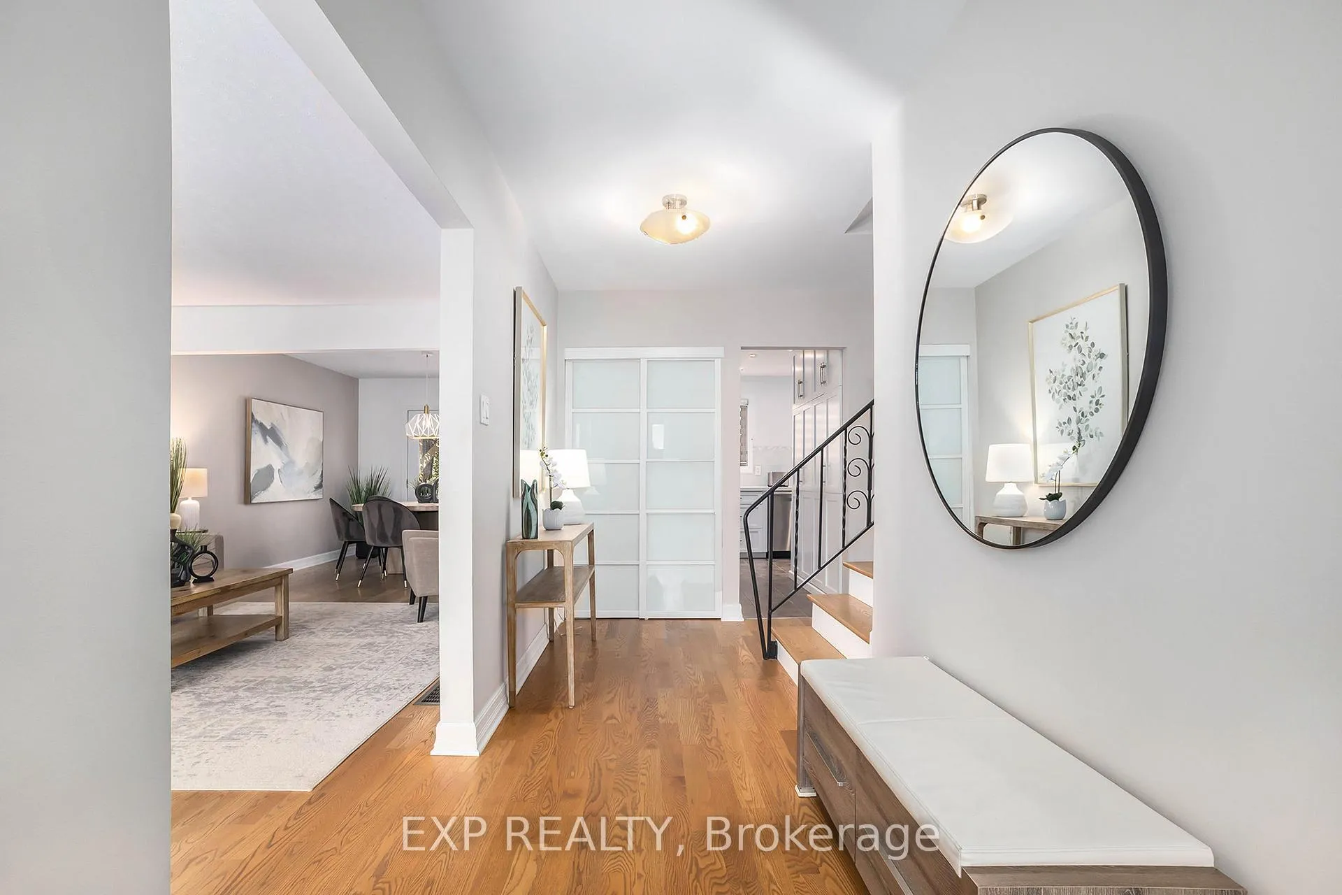 Photo 5 of 733 Southmore Drive W, Ottawa, Riverside Park South — HOMEH
