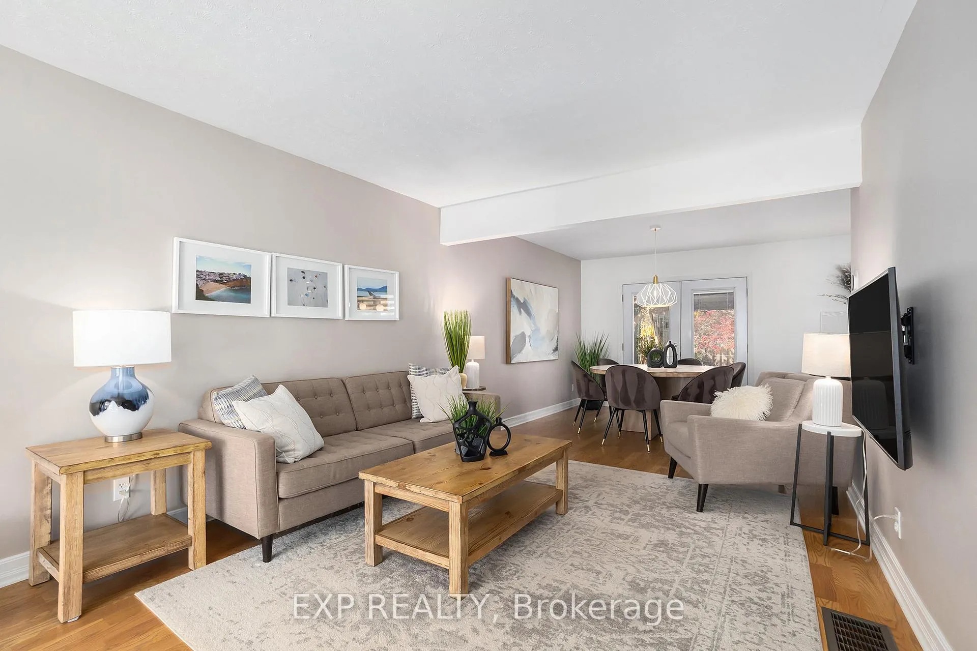 Photo 6 of 733 Southmore Drive W, Ottawa, Riverside Park South — HOMEH