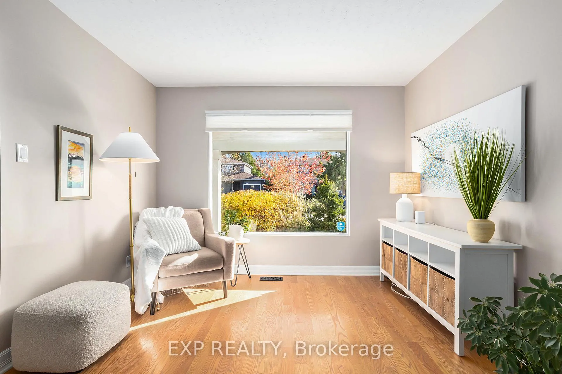 Photo 14 of 733 Southmore Drive W, Ottawa, Riverside Park South — HOMEH