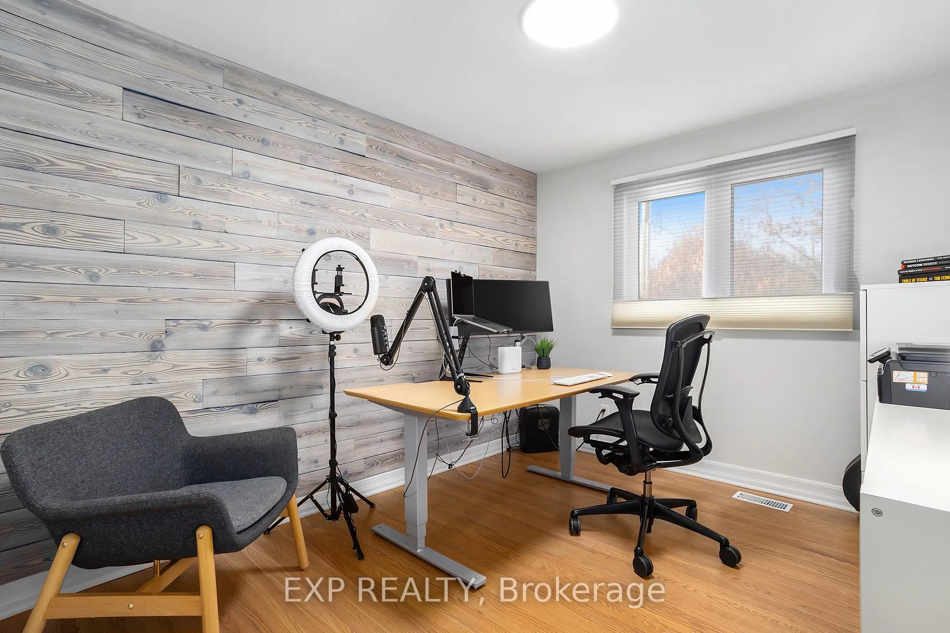 Photo 24 of 733 Southmore Drive W, Ottawa, Riverside Park South — HOMEH