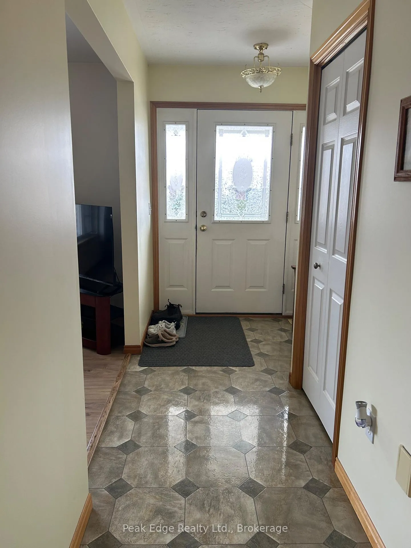 Photo 6 of 397 1st Street S, Hanover — HOMEH