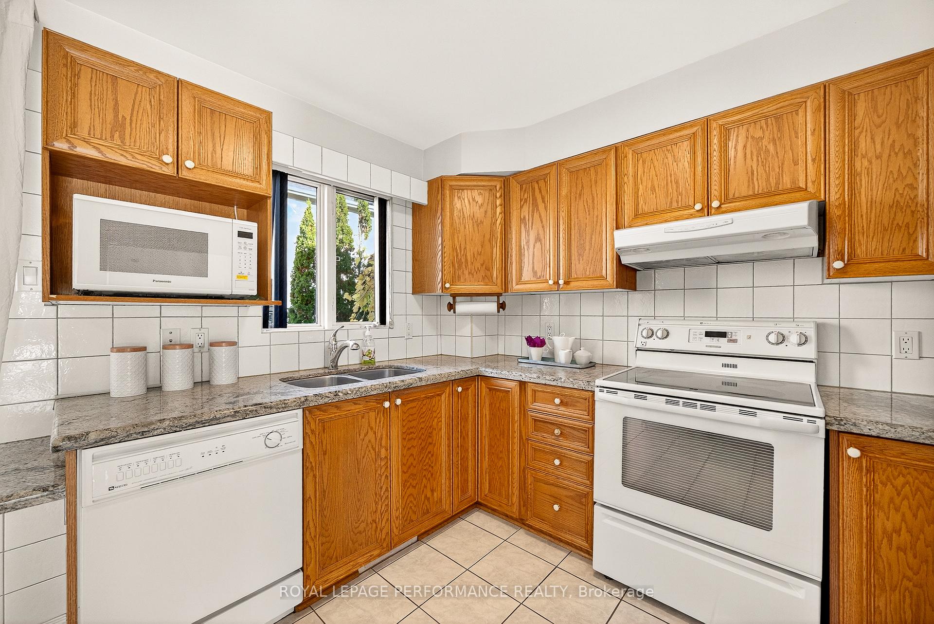 Photo 20 of 59 Spencer Street, Ottawa, Ottawa West — HOMEH