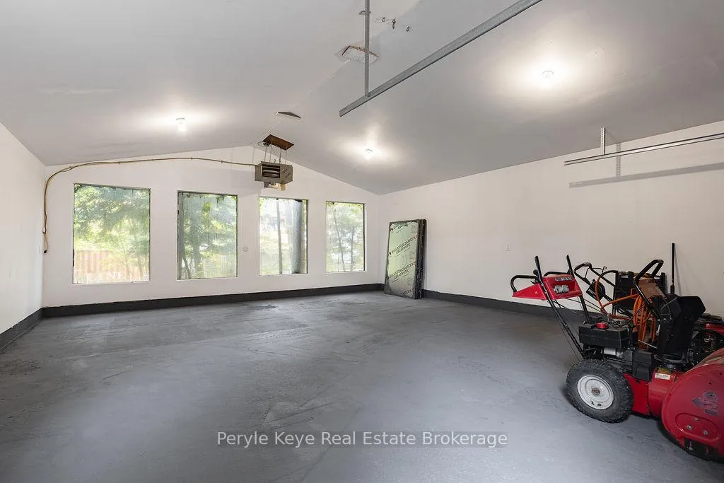 Photo 76 of 1108 Skyline Drive, Armour — HOMEH