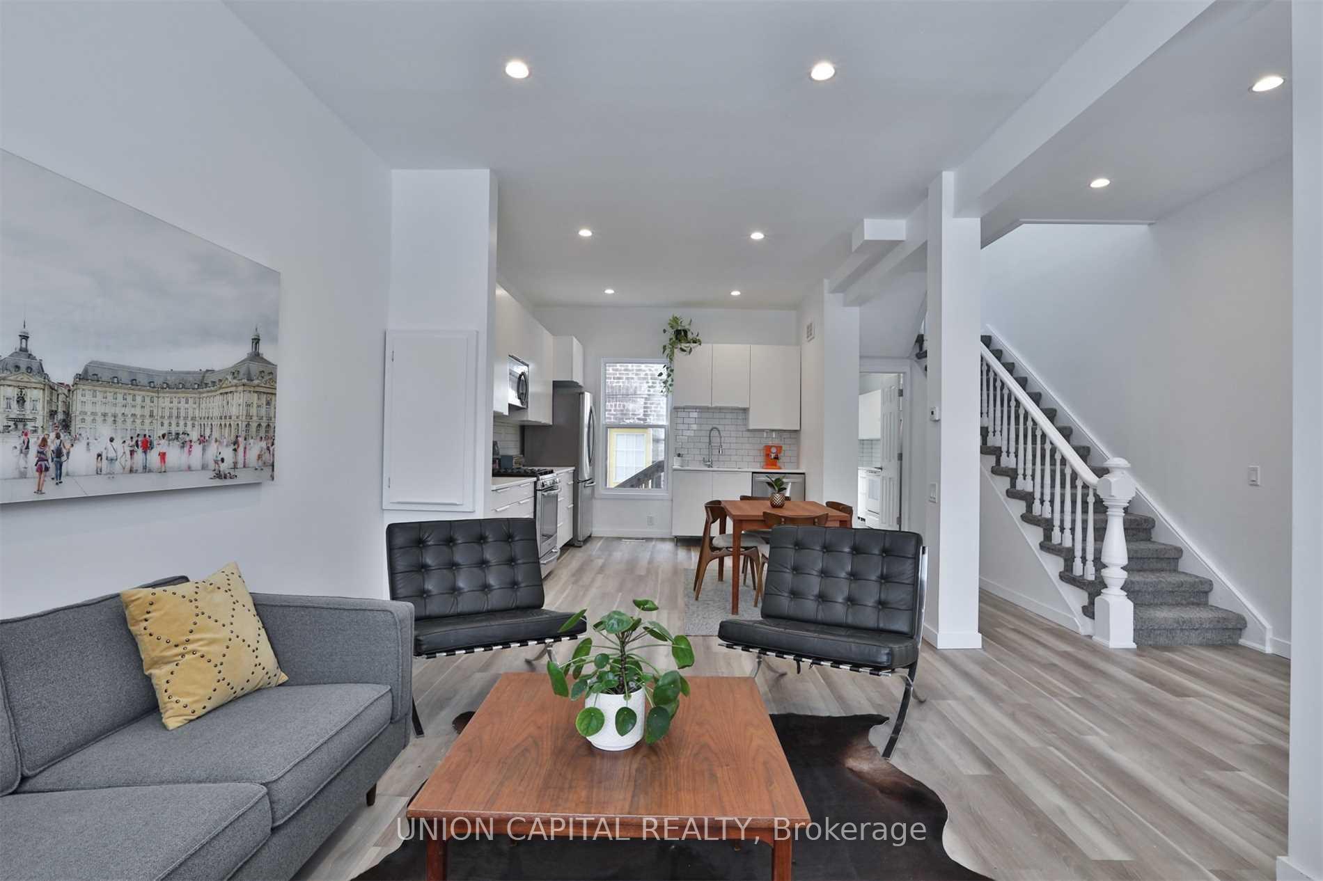 Photo 7 of Unit Main, 108 Robert St, Toronto, University — HOMEH