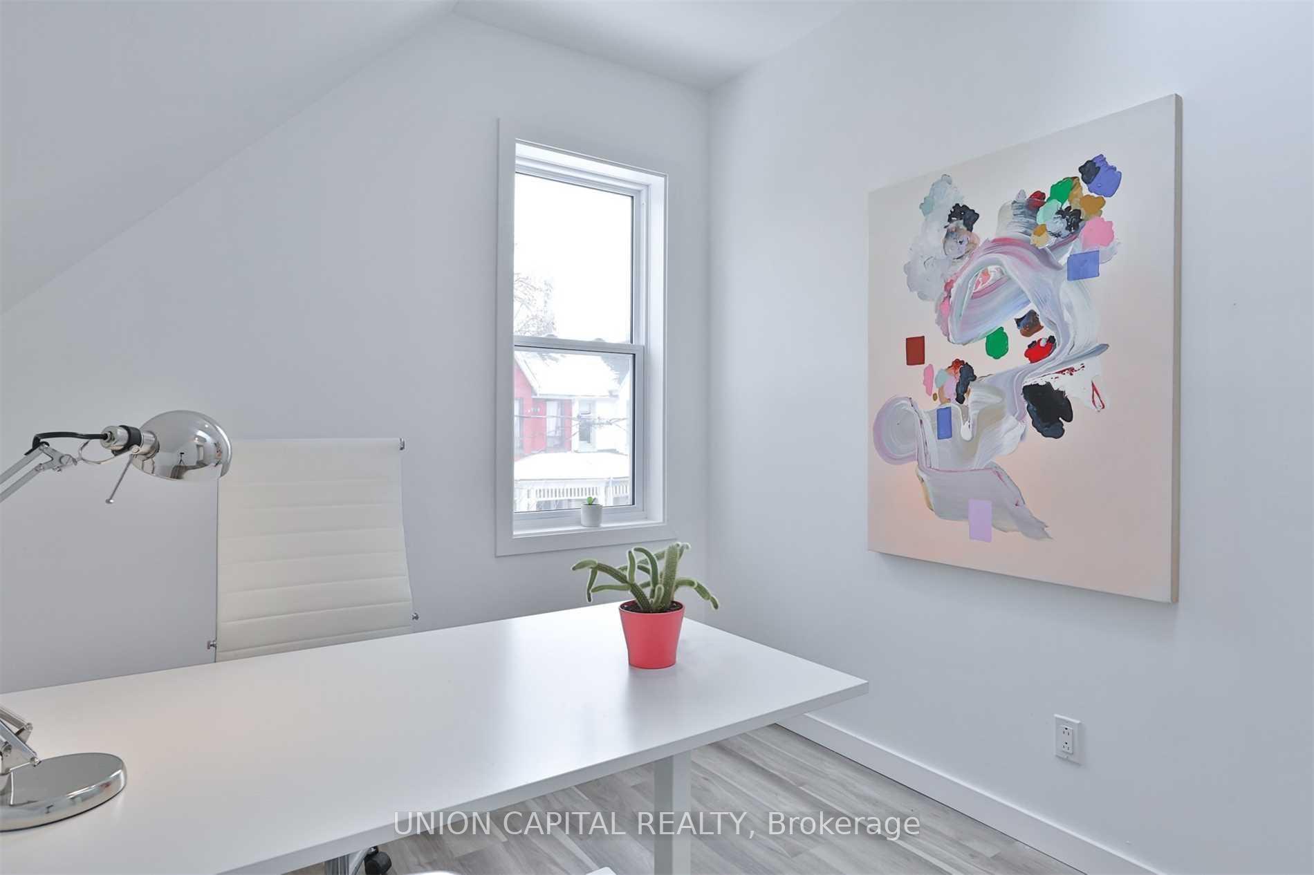 Photo 16 of Unit Main, 108 Robert St, Toronto, University — HOMEH