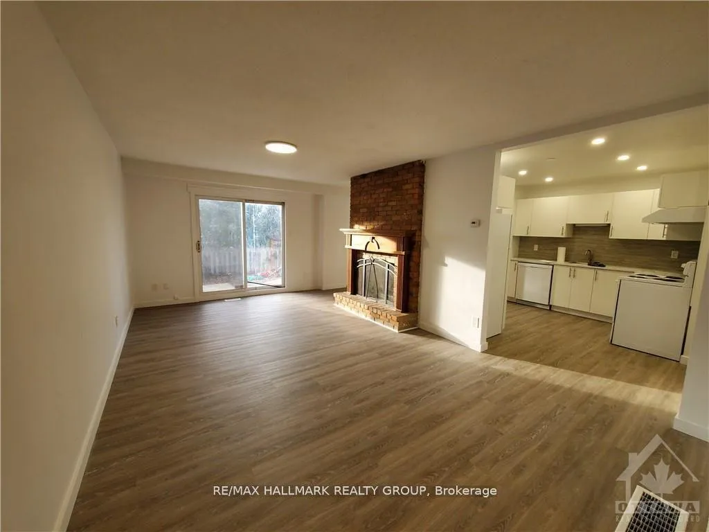 Photo 17 of 12 Tybalt Crescent, Ottawa, Westcliffe Estates — HOMEH