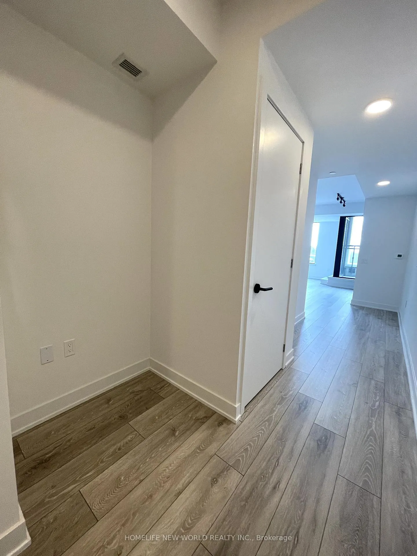 Photo 2 of Unit 507, 758 Dovercourt Road, Toronto, Dovercourt-Wallace Emerson-Junction — HOMEH