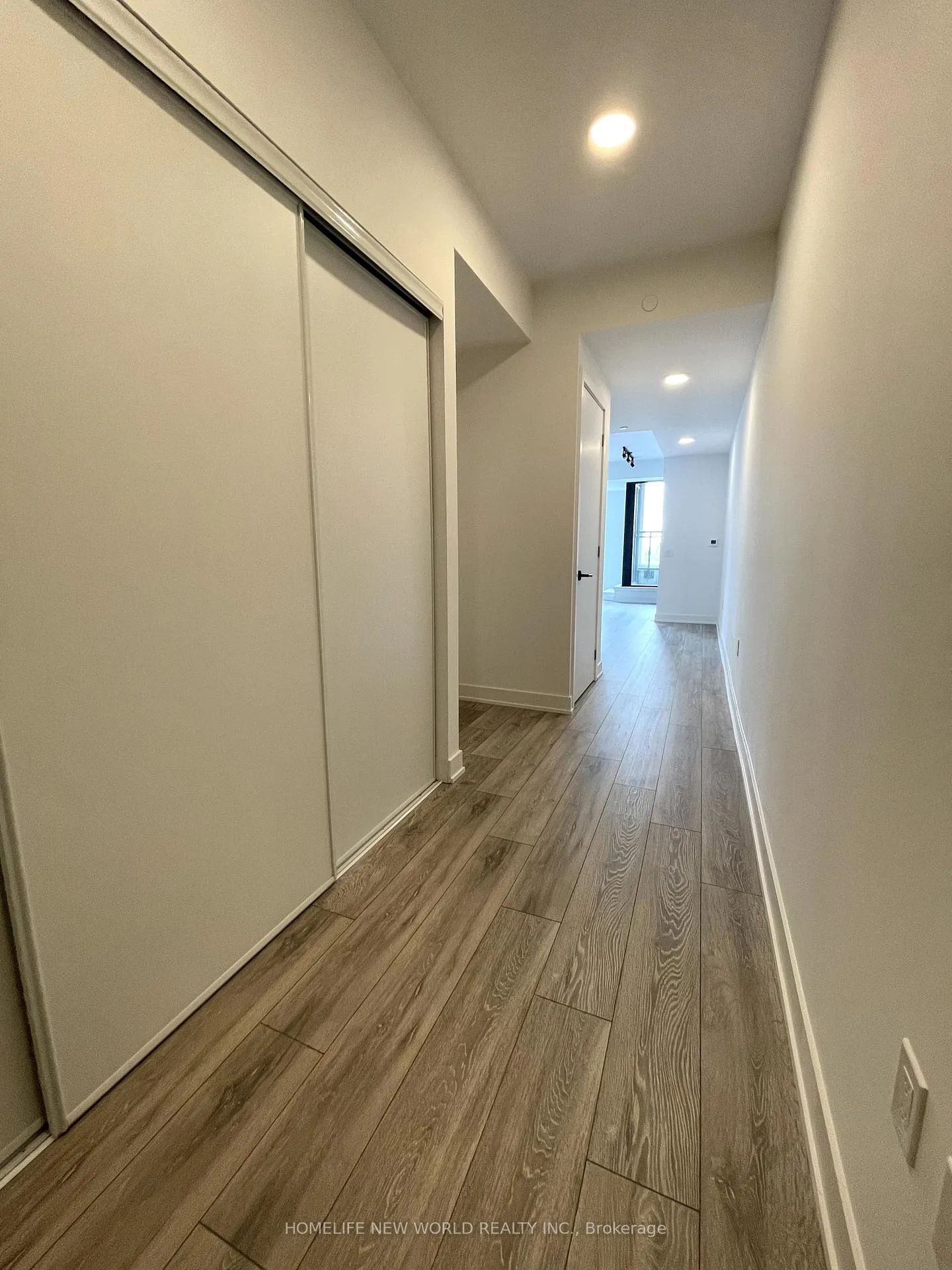 Photo 3 of Unit 507, 758 Dovercourt Road, Toronto, Dovercourt-Wallace Emerson-Junction — HOMEH