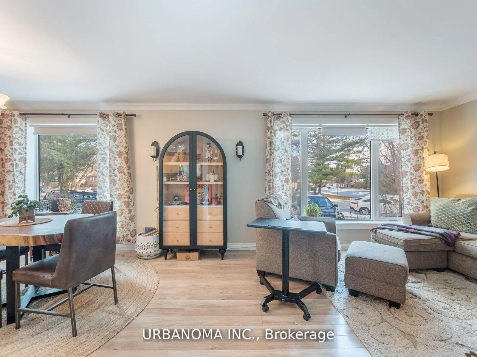 Photo 44 of 25 Algonquin Crescent, Aurora, Aurora Heights — HOMEH