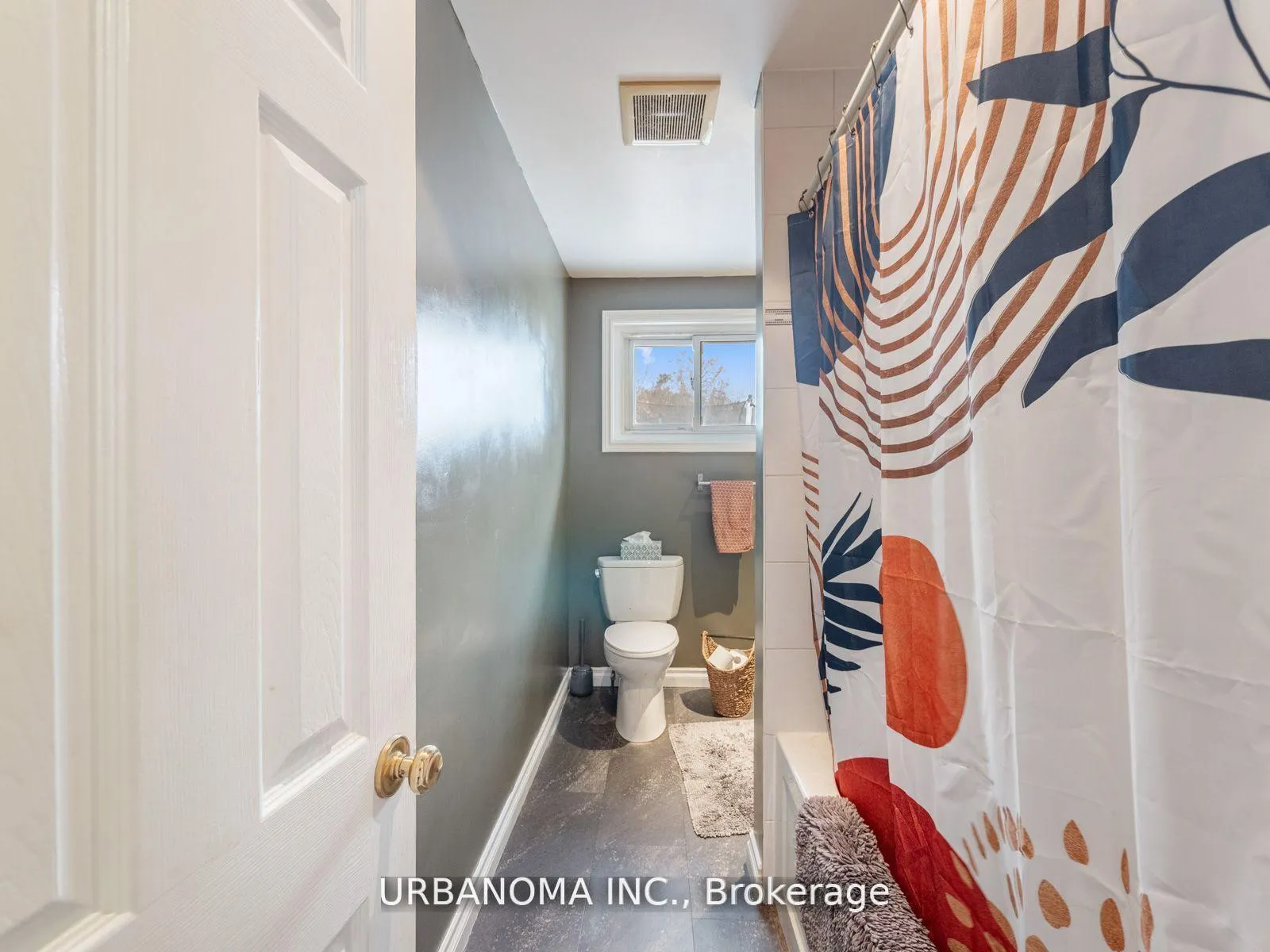 Photo 81 of 25 Algonquin Crescent, Aurora, Aurora Heights — HOMEH