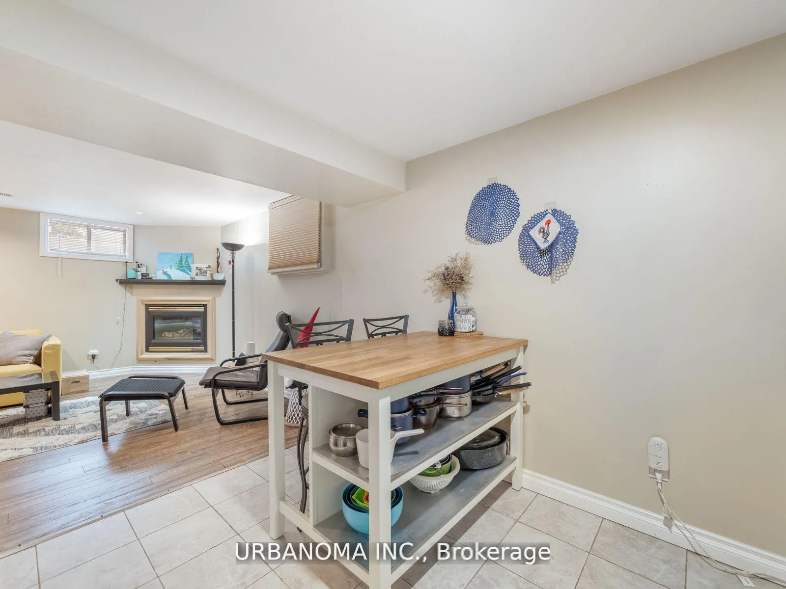 Photo 125 of 25 Algonquin Crescent, Aurora, Aurora Heights — HOMEH