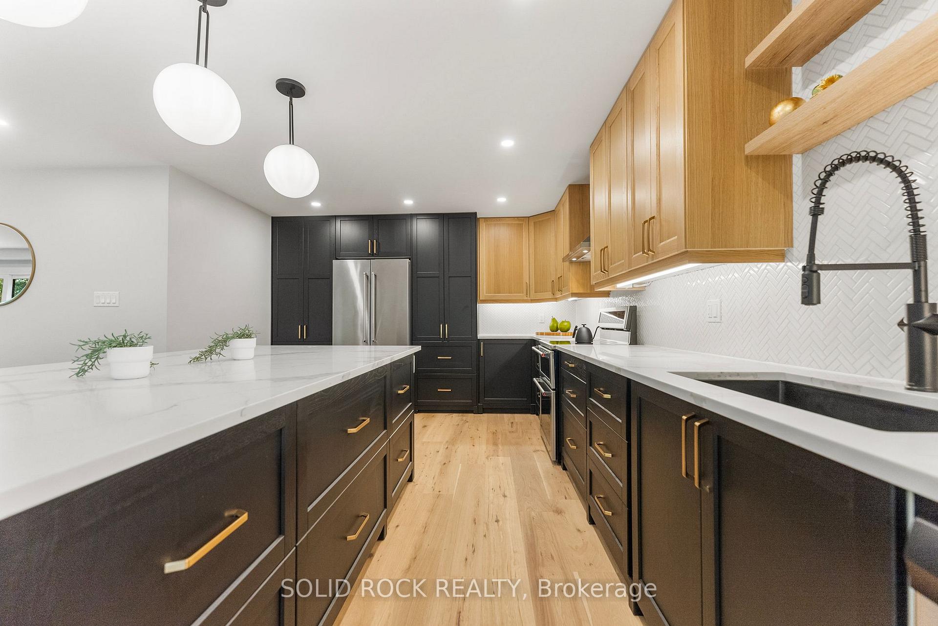 Photo 15 of 210 Carleton Avenue, Ottawa, Ottawa West/Tunneys Pasture — HOMEH