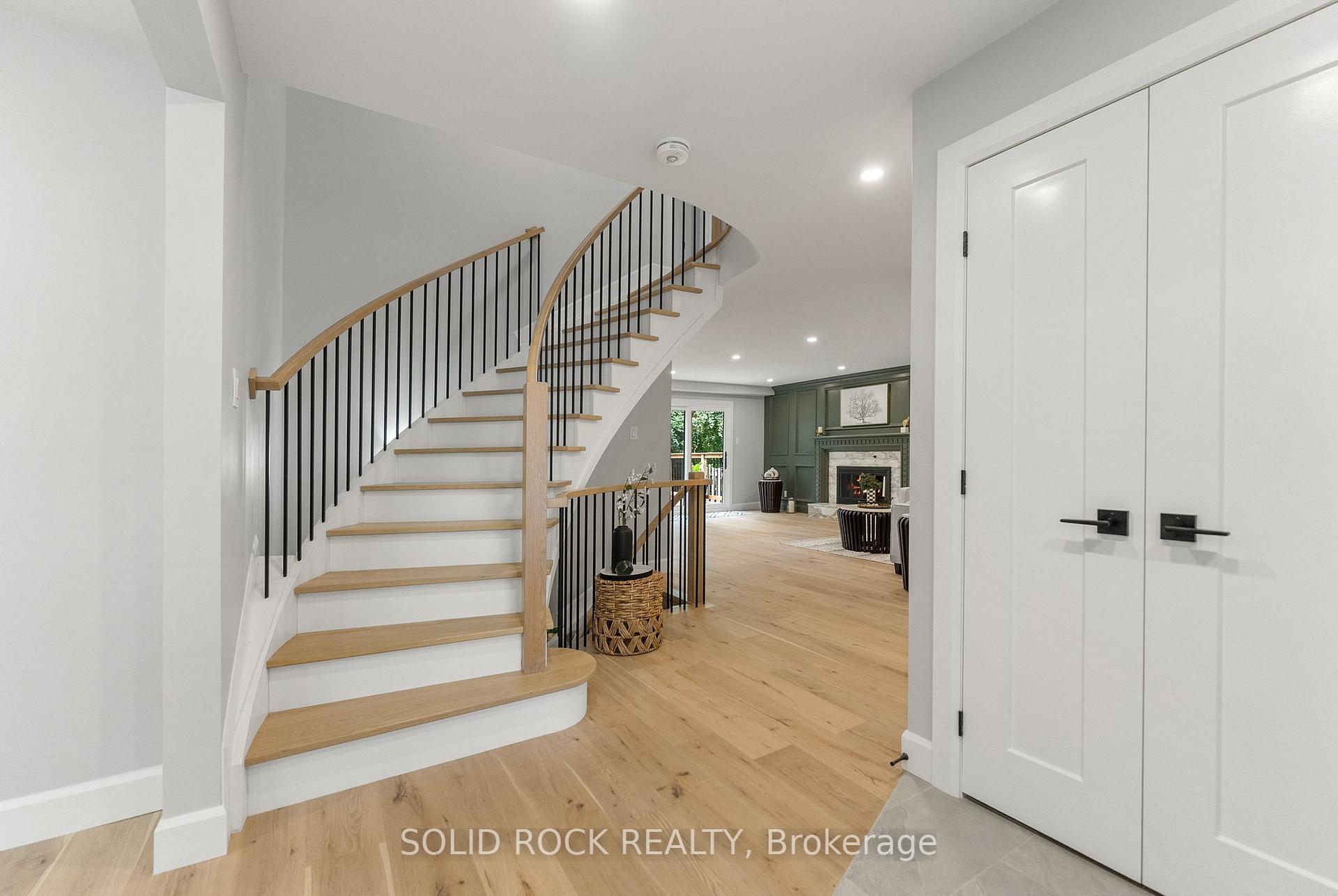 Photo 19 of 210 Carleton Avenue, Ottawa, Ottawa West/Tunneys Pasture — HOMEH