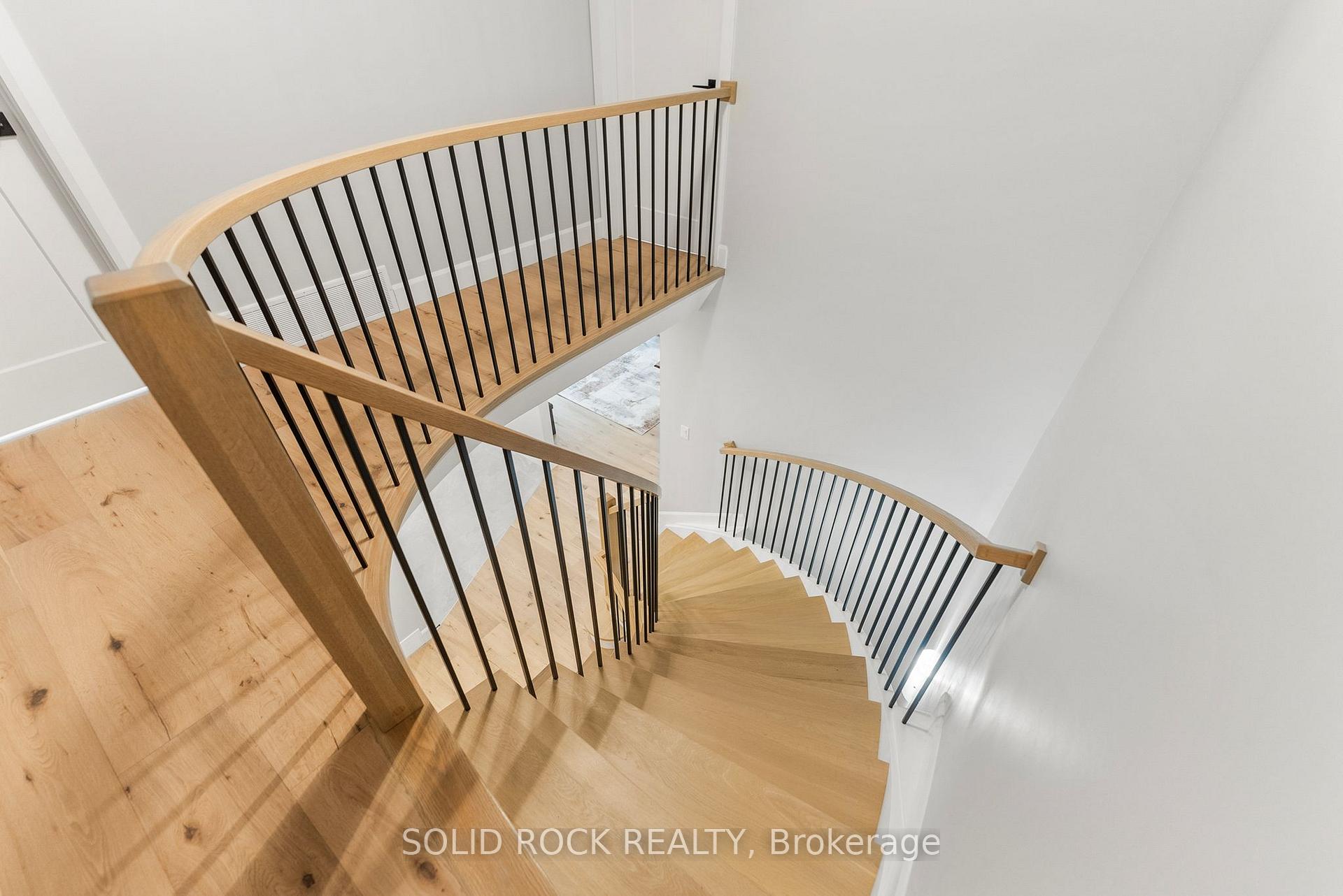 Photo 20 of 210 Carleton Avenue, Ottawa, Ottawa West/Tunneys Pasture — HOMEH
