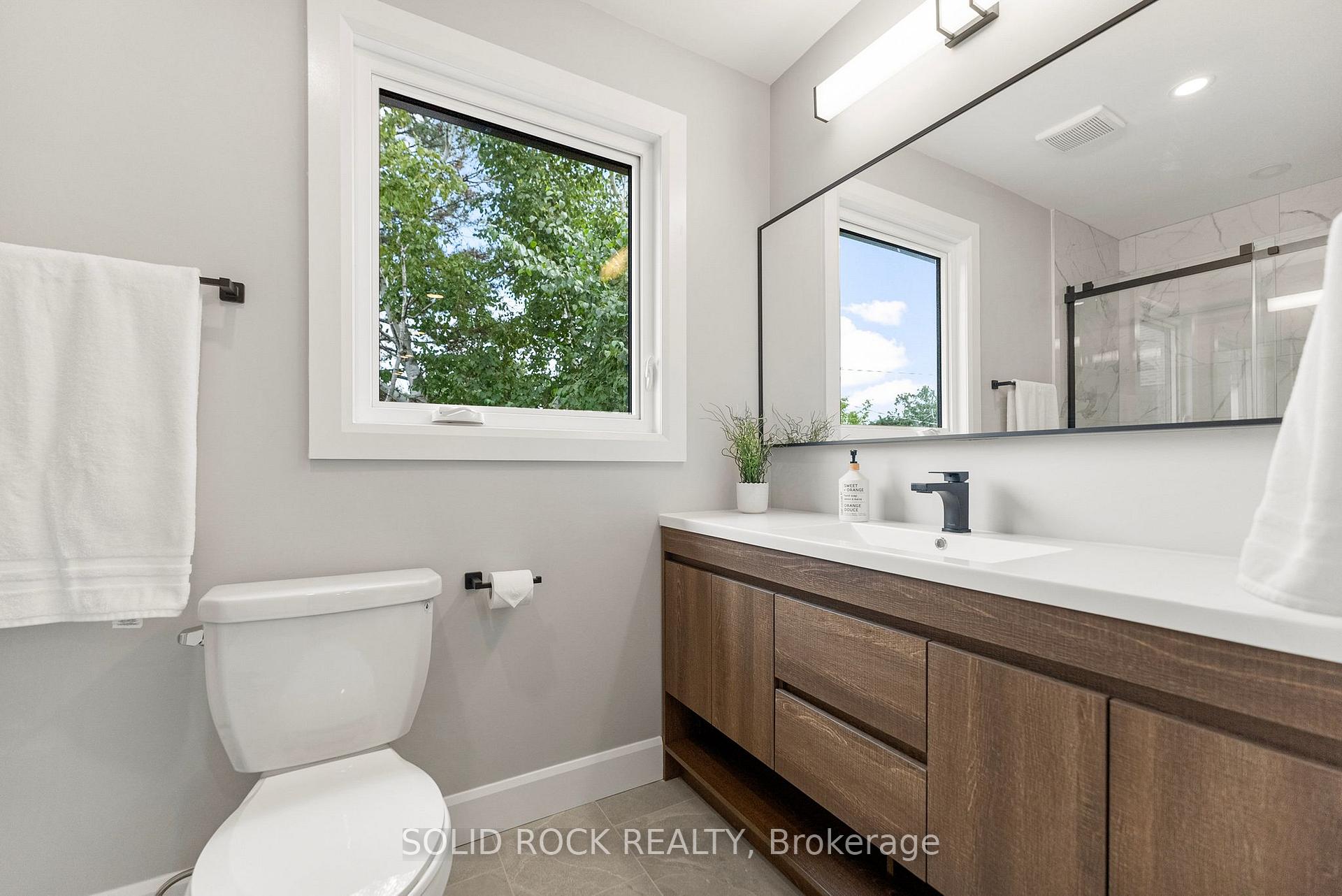 Photo 29 of 210 Carleton Avenue, Ottawa, Ottawa West/Tunneys Pasture — HOMEH