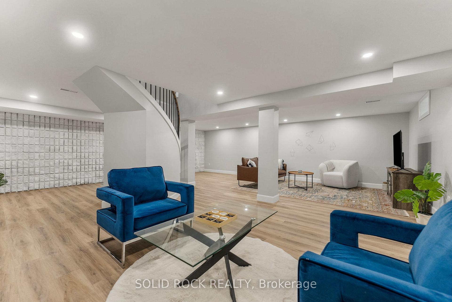 Photo 35 of 210 Carleton Avenue, Ottawa, Ottawa West/Tunneys Pasture — HOMEH