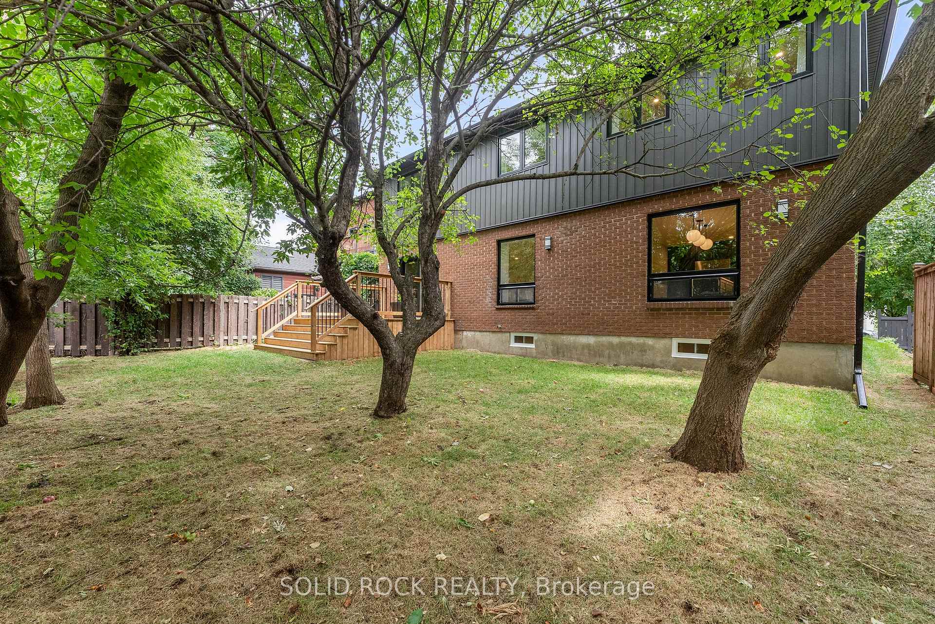 Photo 40 of 210 Carleton Avenue, Ottawa, Ottawa West/Tunneys Pasture — HOMEH