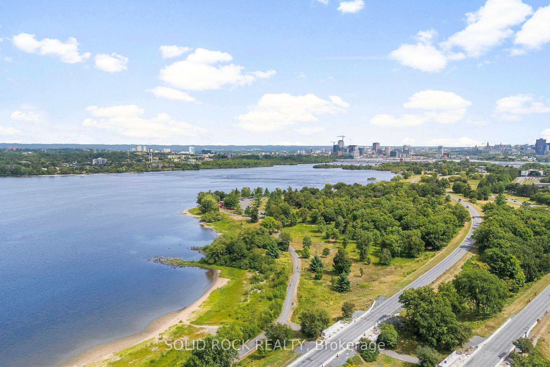 Photo 43 of 210 Carleton Avenue, Ottawa, Ottawa West/Tunneys Pasture — HOMEH
