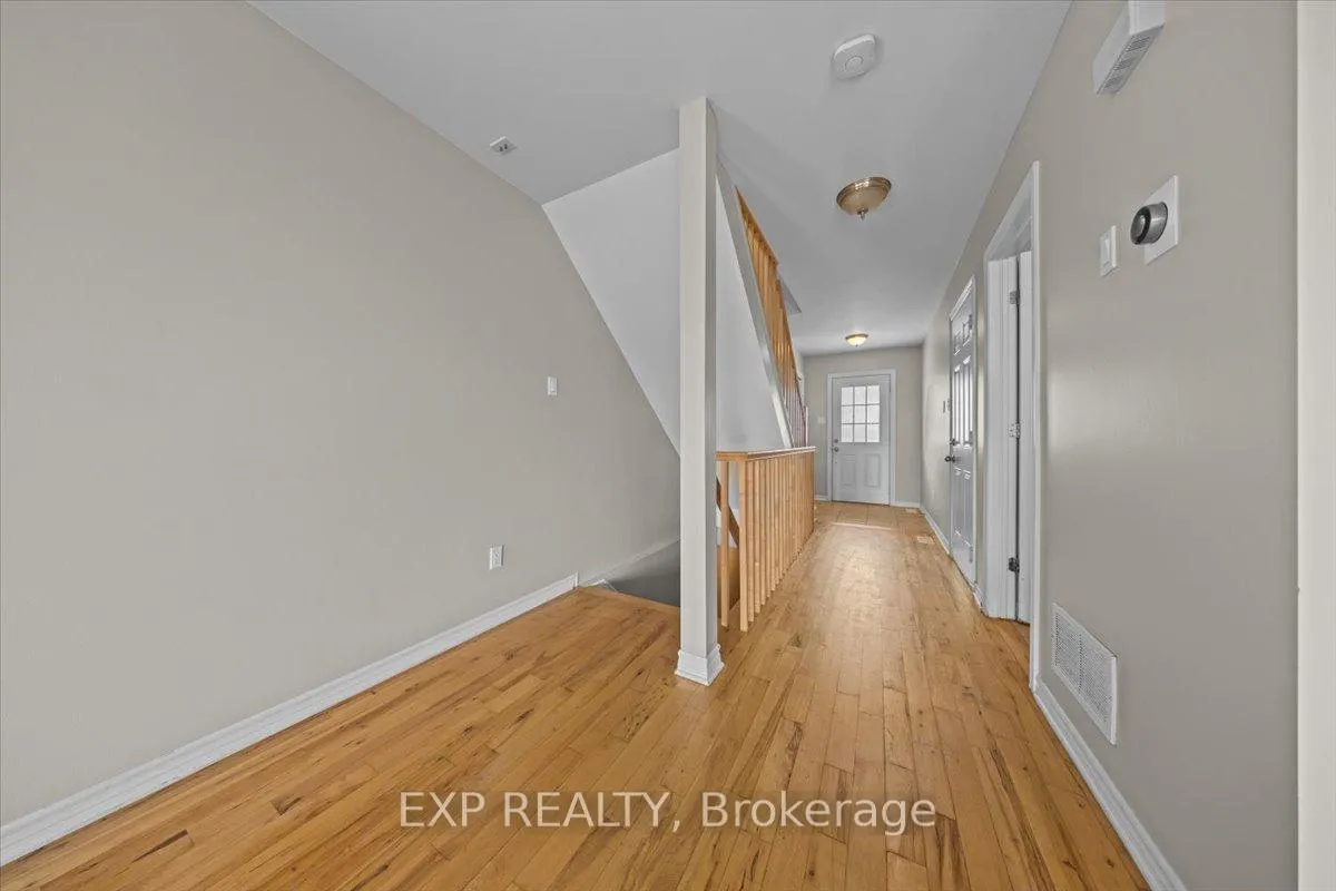 Photo 12 of 12 John Findlay Terrace, Arnprior — HOMEH