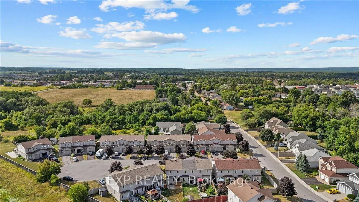 Photo 216 of 12 John Findlay Terrace, Arnprior — HOMEH