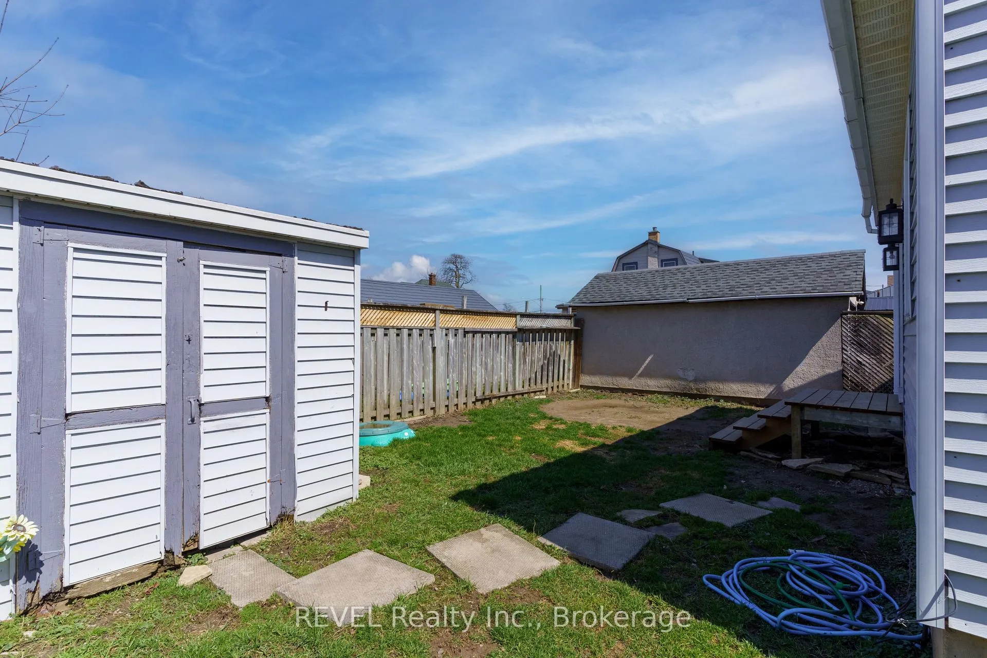 Photo 23 of 24 Lyndon Street W, Thorold, Thorold Downtown — HOMEH