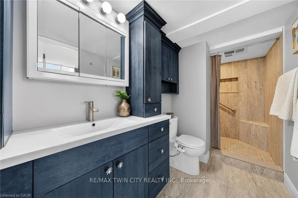 Photo 14 of Unit 301, 150 Queen Street S, Kitchener — HOMEH