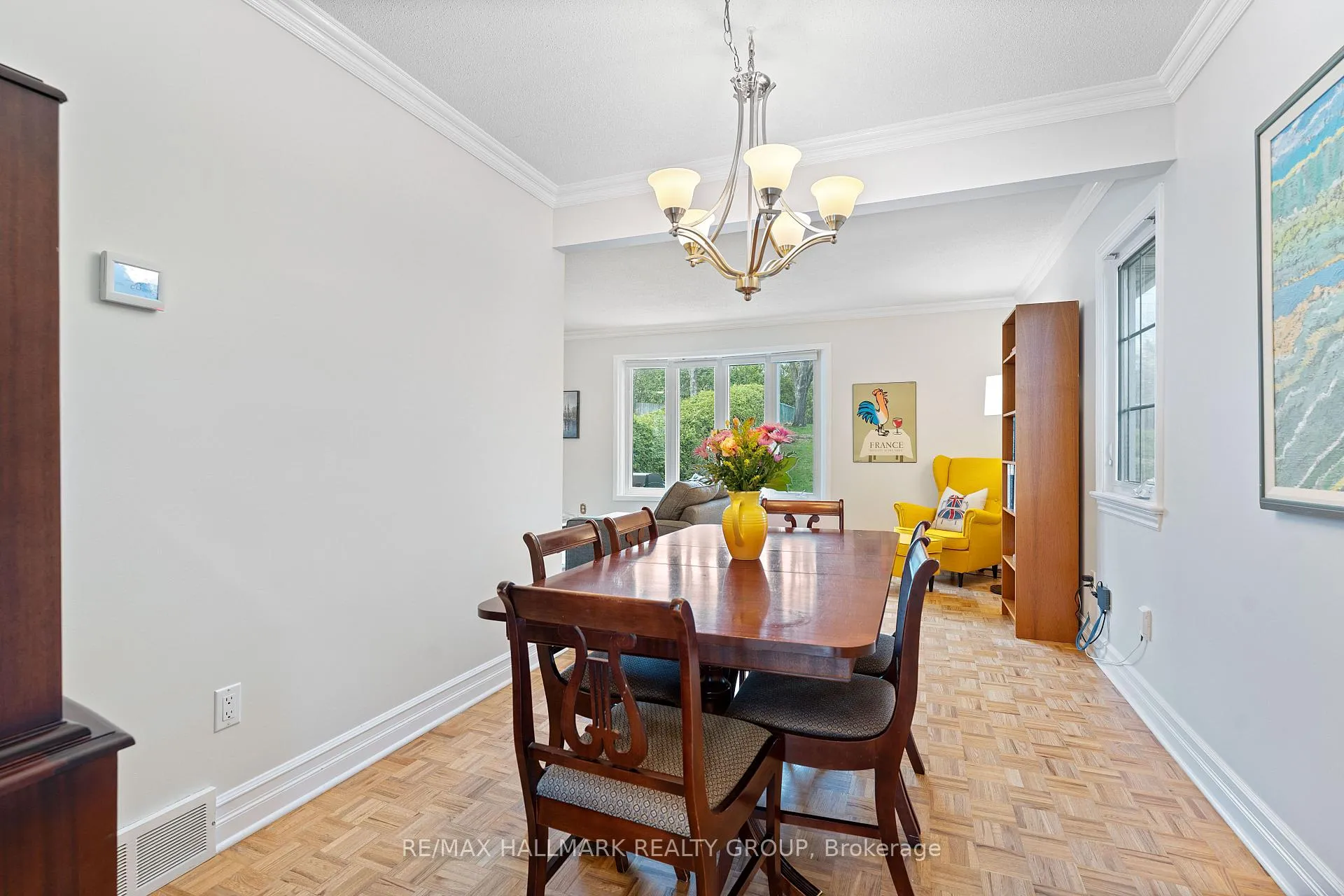 Photo 73 of 76 Valewood Crescent, Ottawa, Blackburn Hamlet — HOMEH