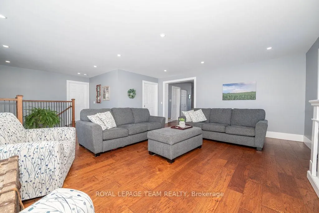 Photo 57 of 2474 Barr Line, Admaston/Bromley, Admaston/Bromley — HOMEH