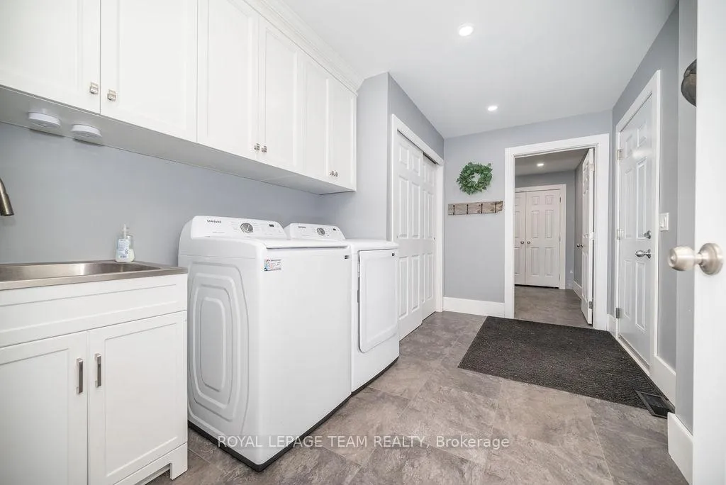 Photo 84 of 2474 Barr Line, Admaston/Bromley, Admaston/Bromley — HOMEH