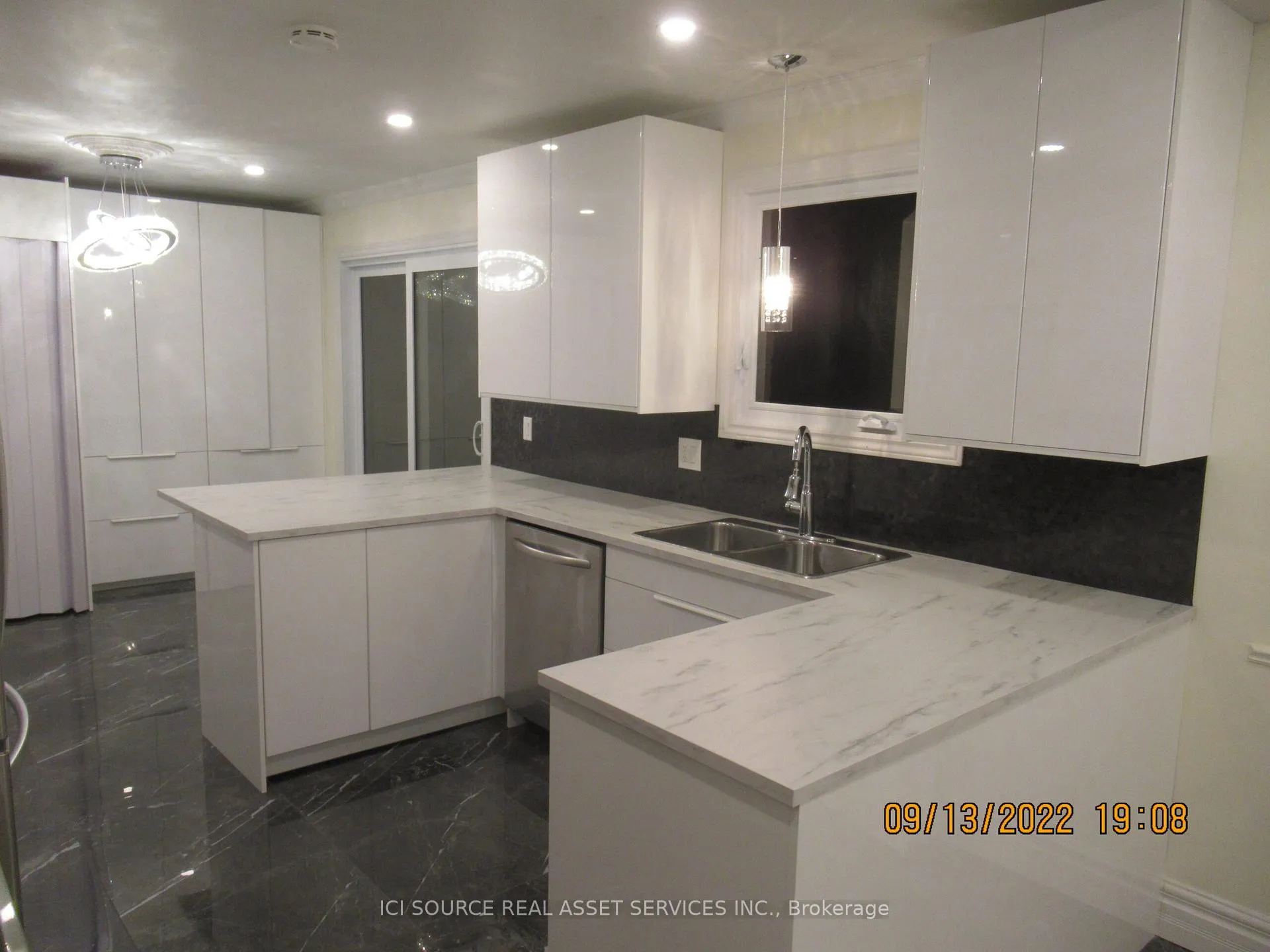 Photo 12 of Unit A, 2332 Ogilvie Road, Ottawa, Beacon Hill North — HOMEH