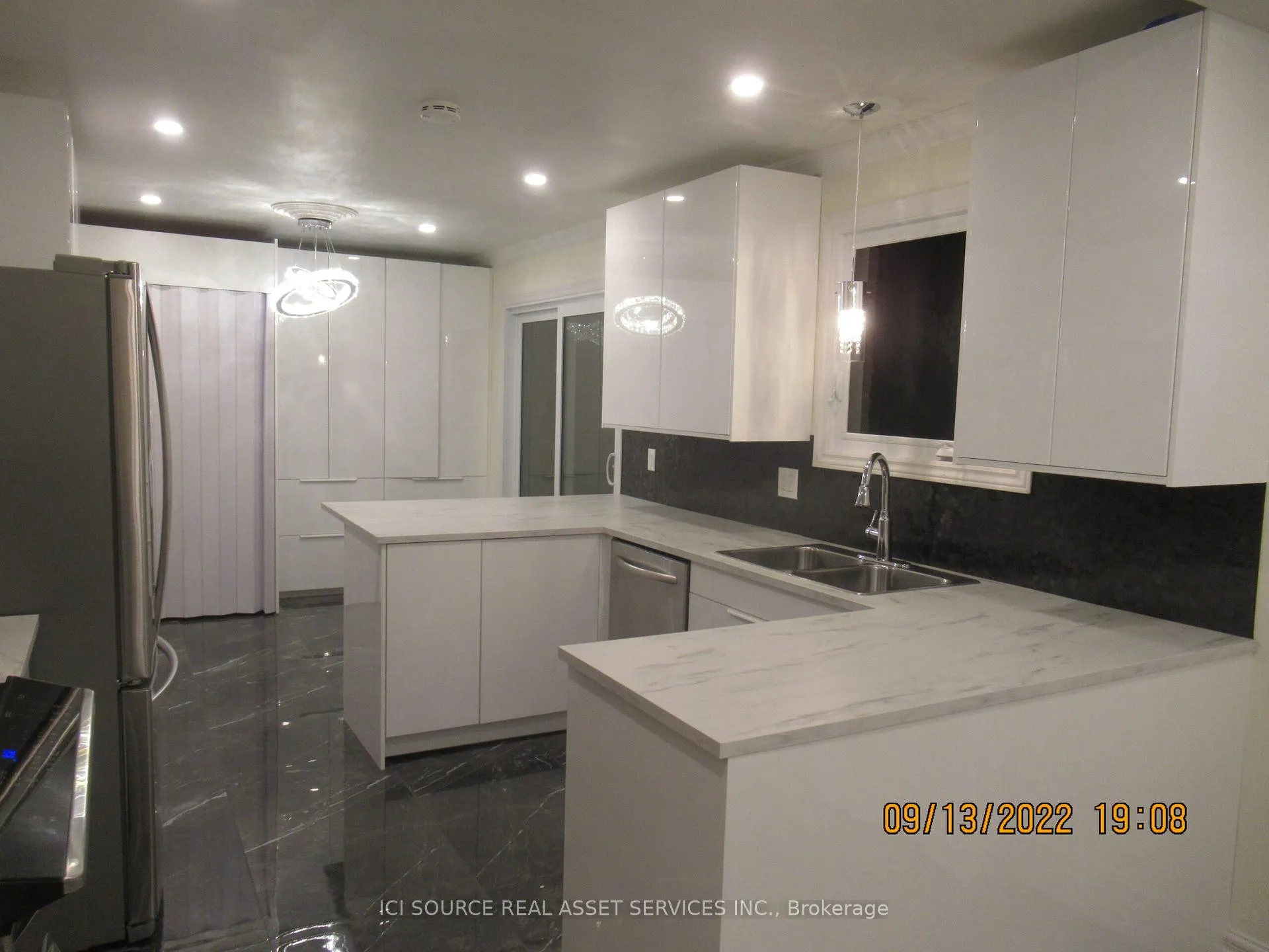 Photo 13 of Unit A, 2332 Ogilvie Road, Ottawa, Beacon Hill North — HOMEH