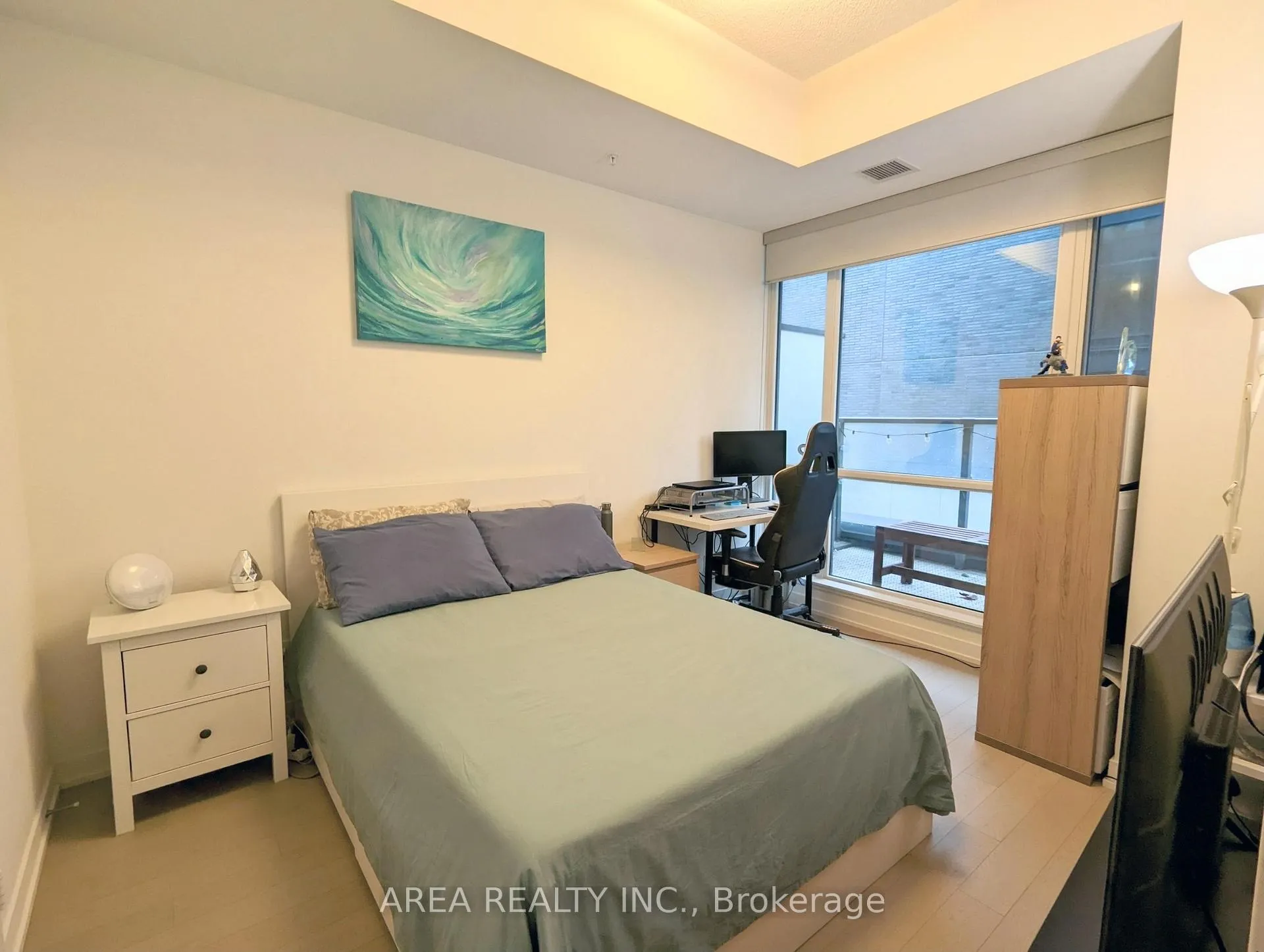 Photo 5 of Unit S229, 455 Front Street E, Toronto, Waterfront Communities — HOMEH