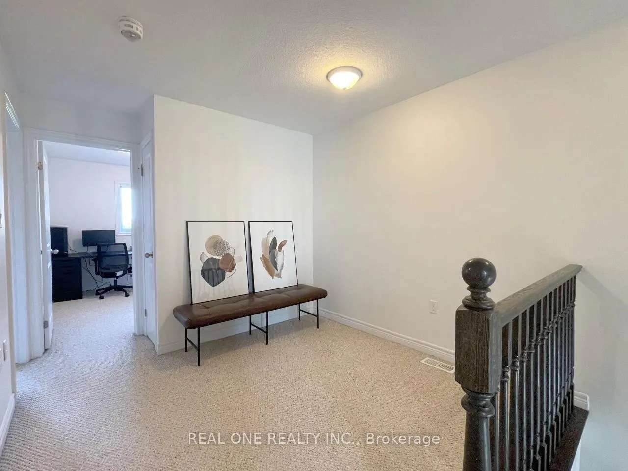Photo 8 of Unit 21, 90 Raymond Road, Hamilton, Meadowlands — HOMEH