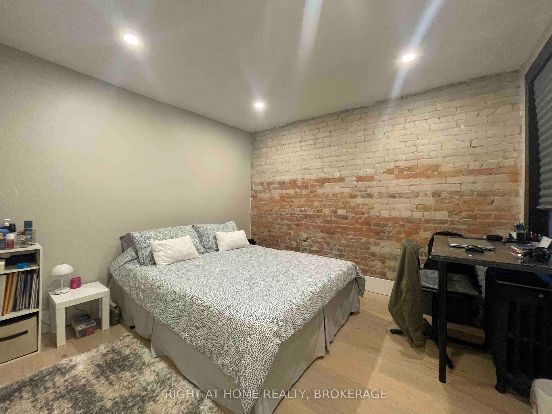 Photo 2 of Unit 302, 993 Bloor Street W, Toronto, Dufferin Grove — HOMEH