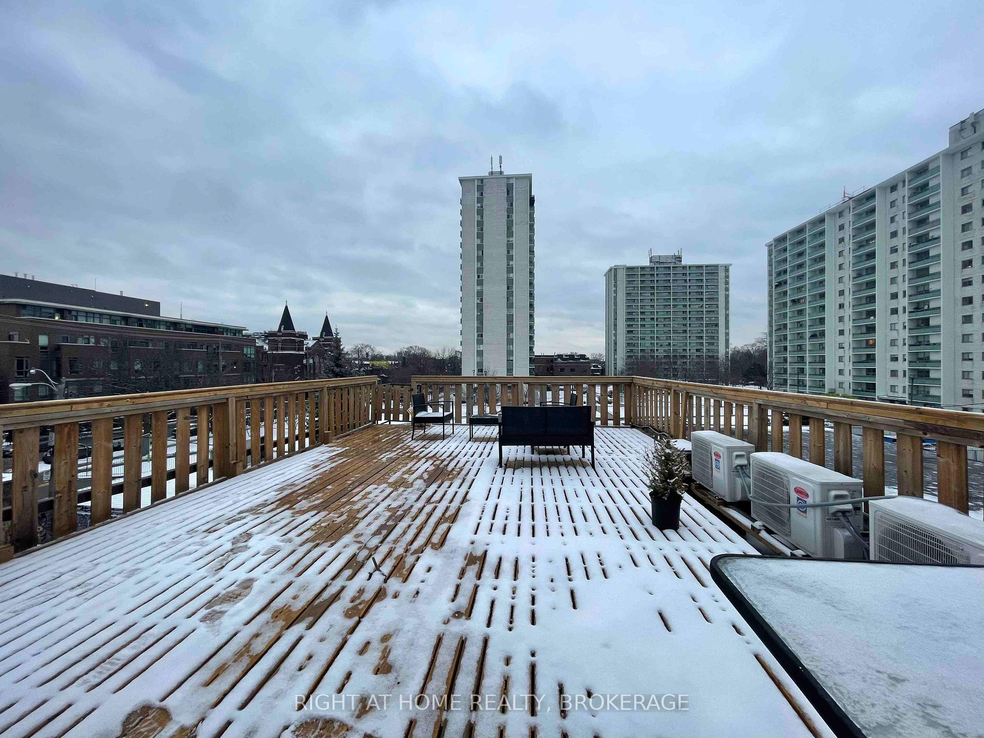 Photo 8 of Unit 302, 993 Bloor Street W, Toronto, Dufferin Grove — HOMEH
