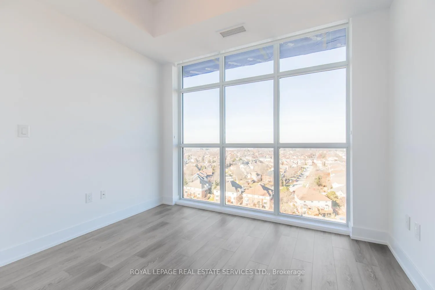 Photo 30 of Unit 1202, 460 Dundas Street E, Hamilton, Waterdown — HOMEH