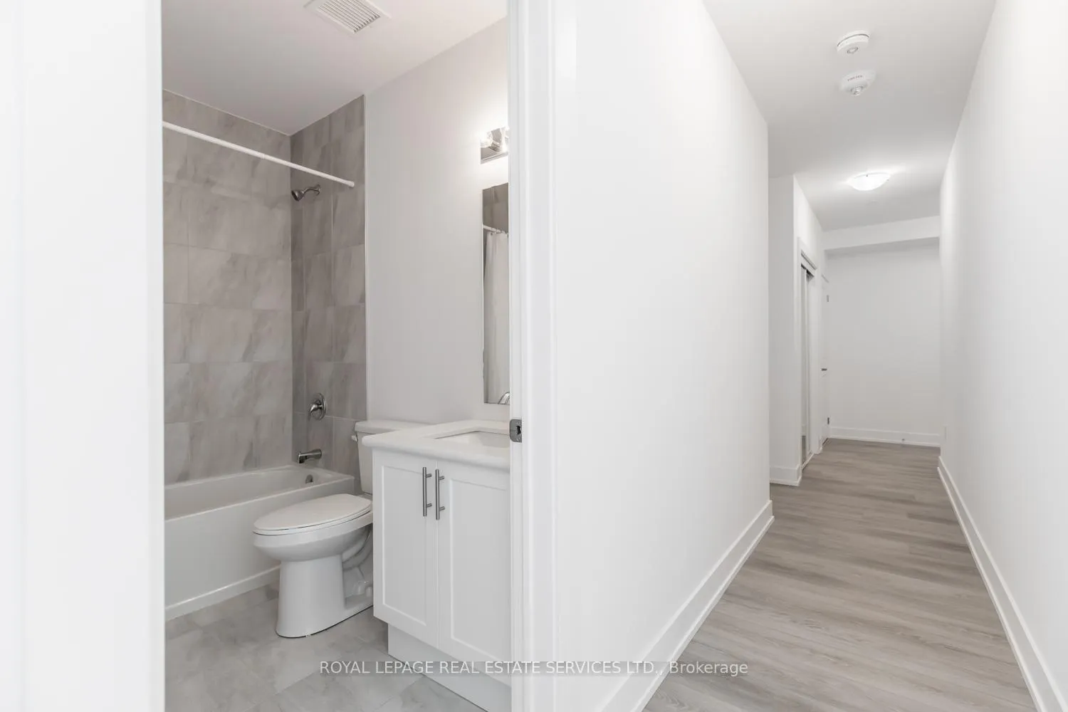 Photo 40 of Unit 1202, 460 Dundas Street E, Hamilton, Waterdown — HOMEH